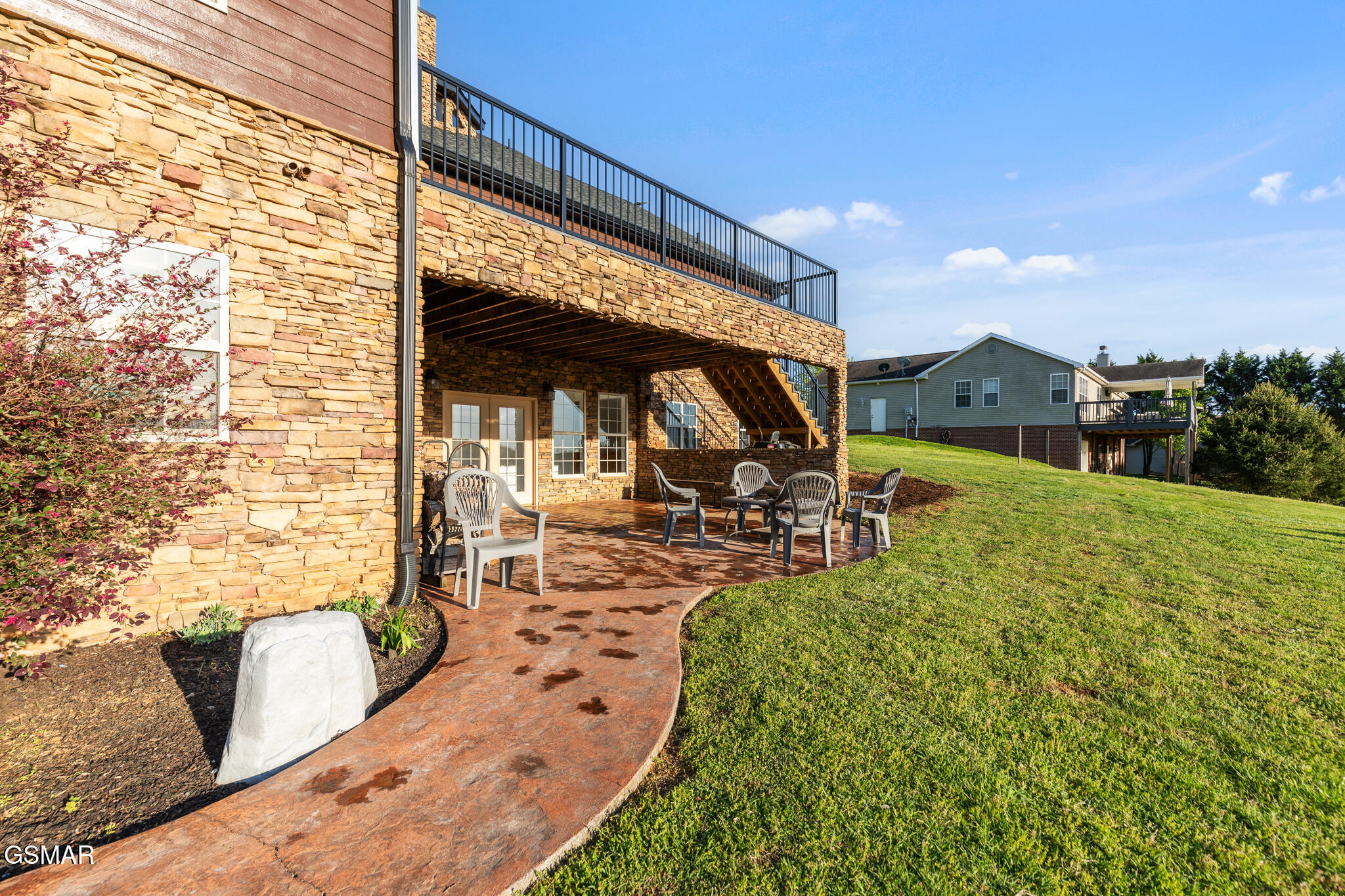 2869 Luther Catlett Circle Sevierville TN 37876