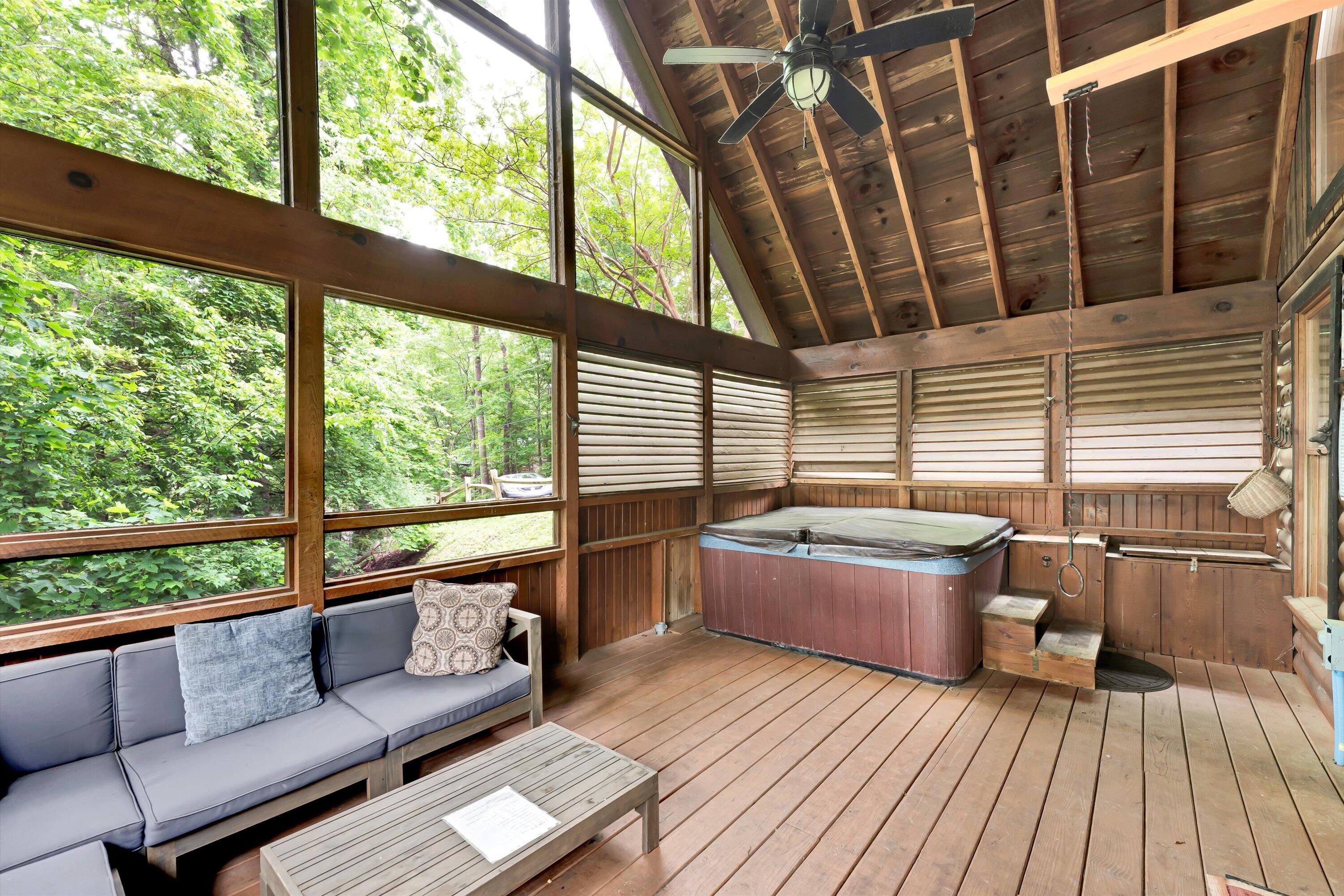 1748 Ridgecrest Drive Sevierville TN 37876