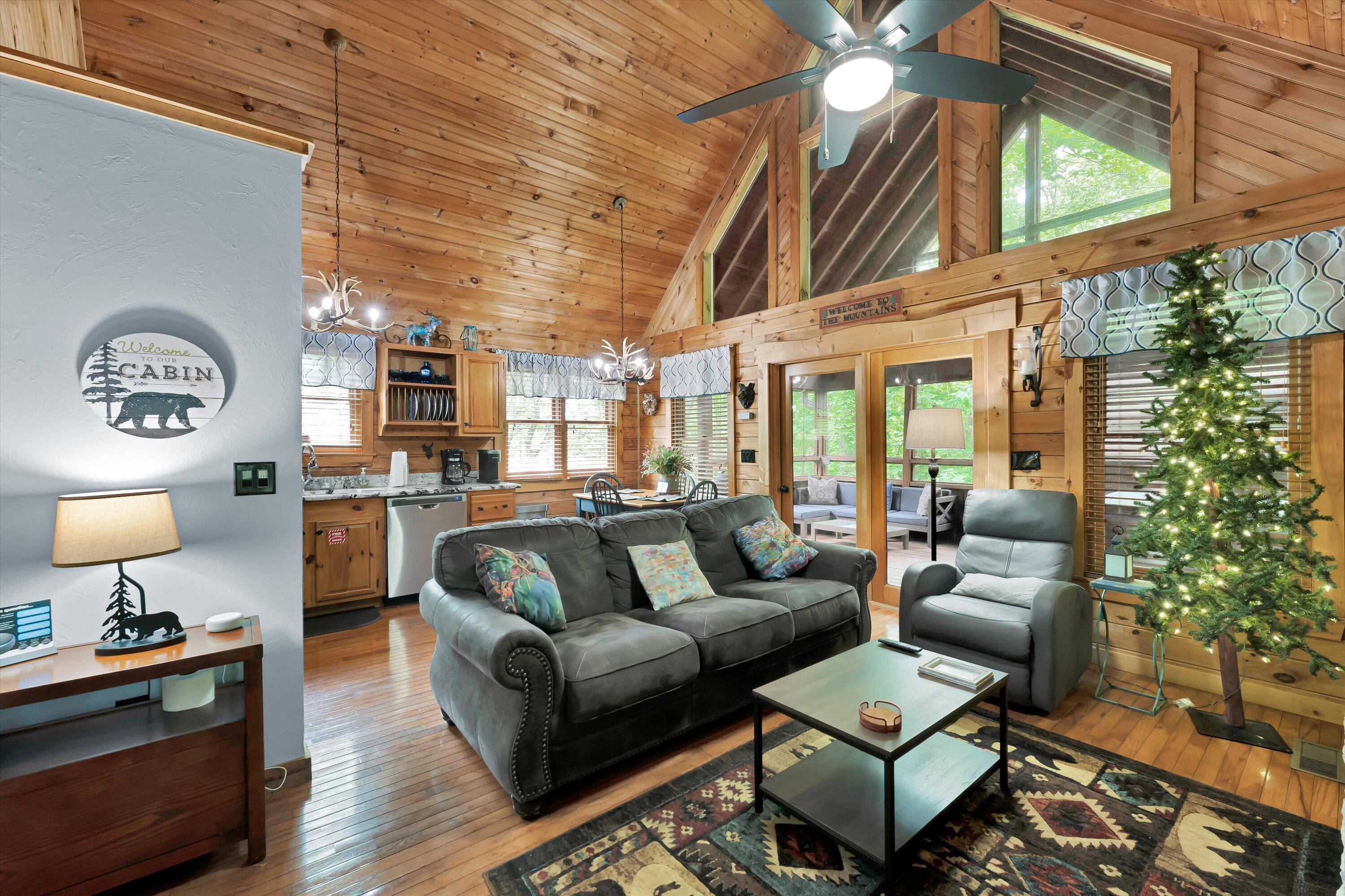 1748 Ridgecrest Drive Sevierville TN 37876