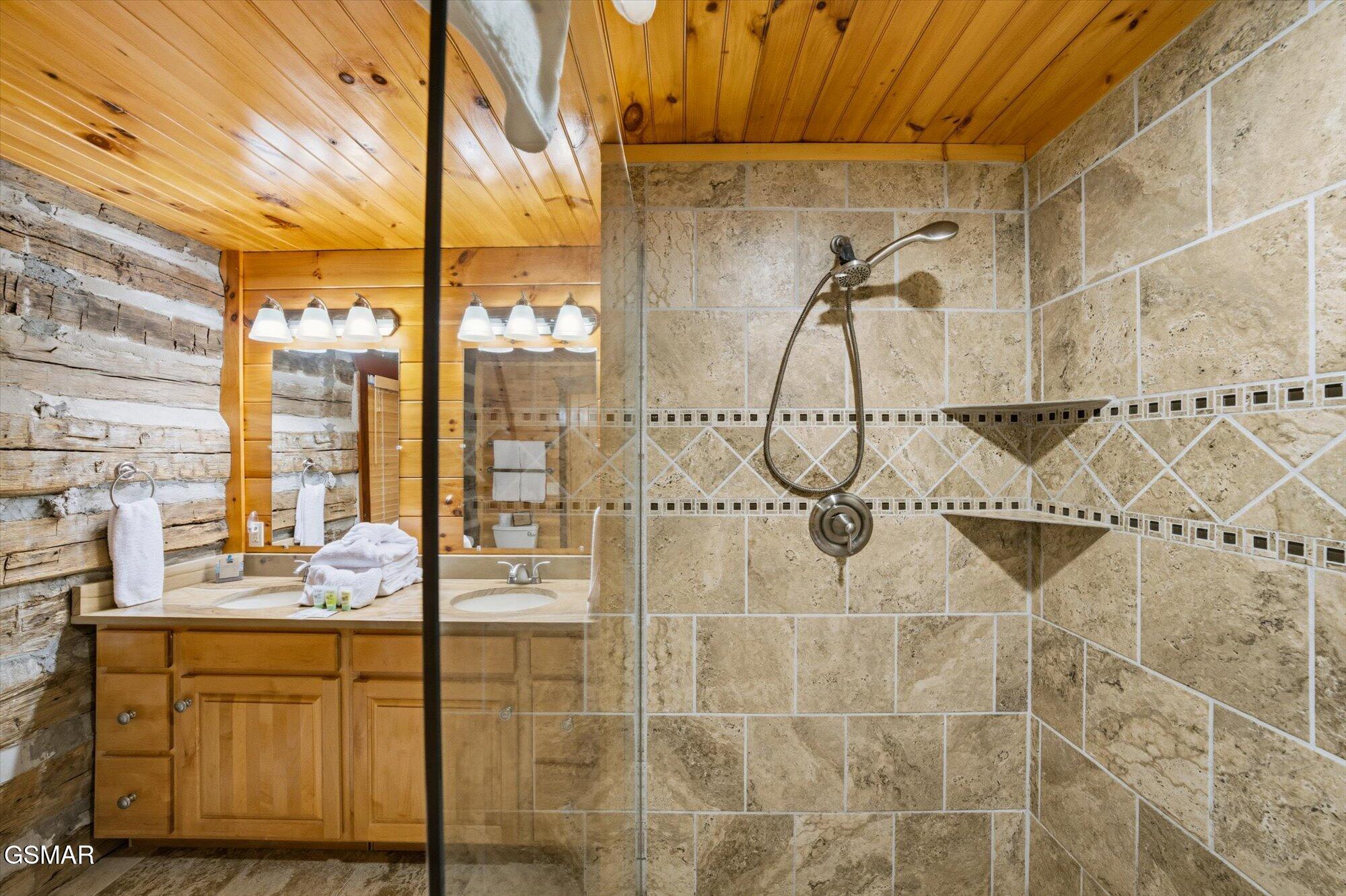 1329 N Baden Drive Gatlinburg TN 37738