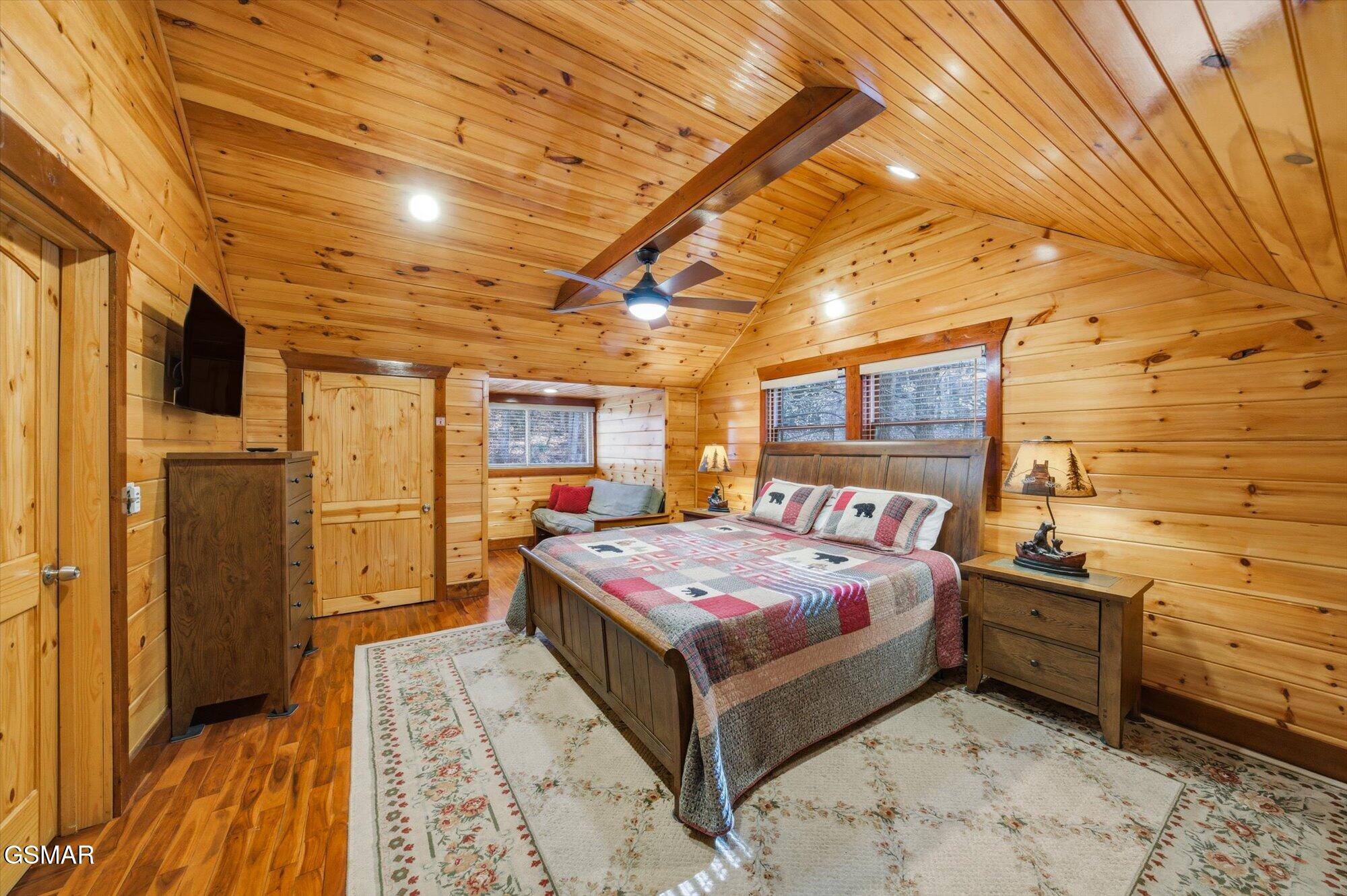 1329 N Baden Drive Gatlinburg TN 37738