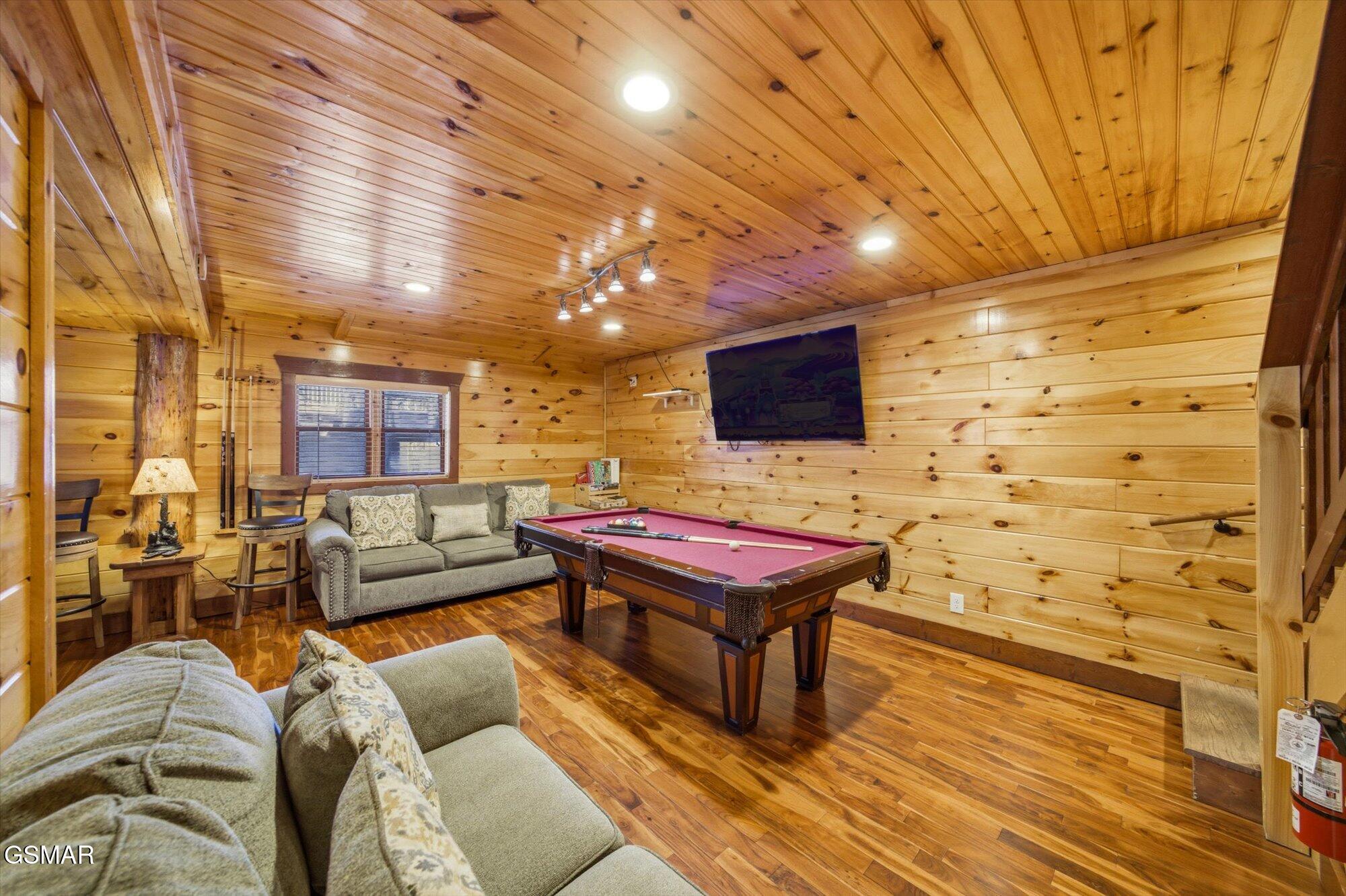 1329 N Baden Drive Gatlinburg TN 37738