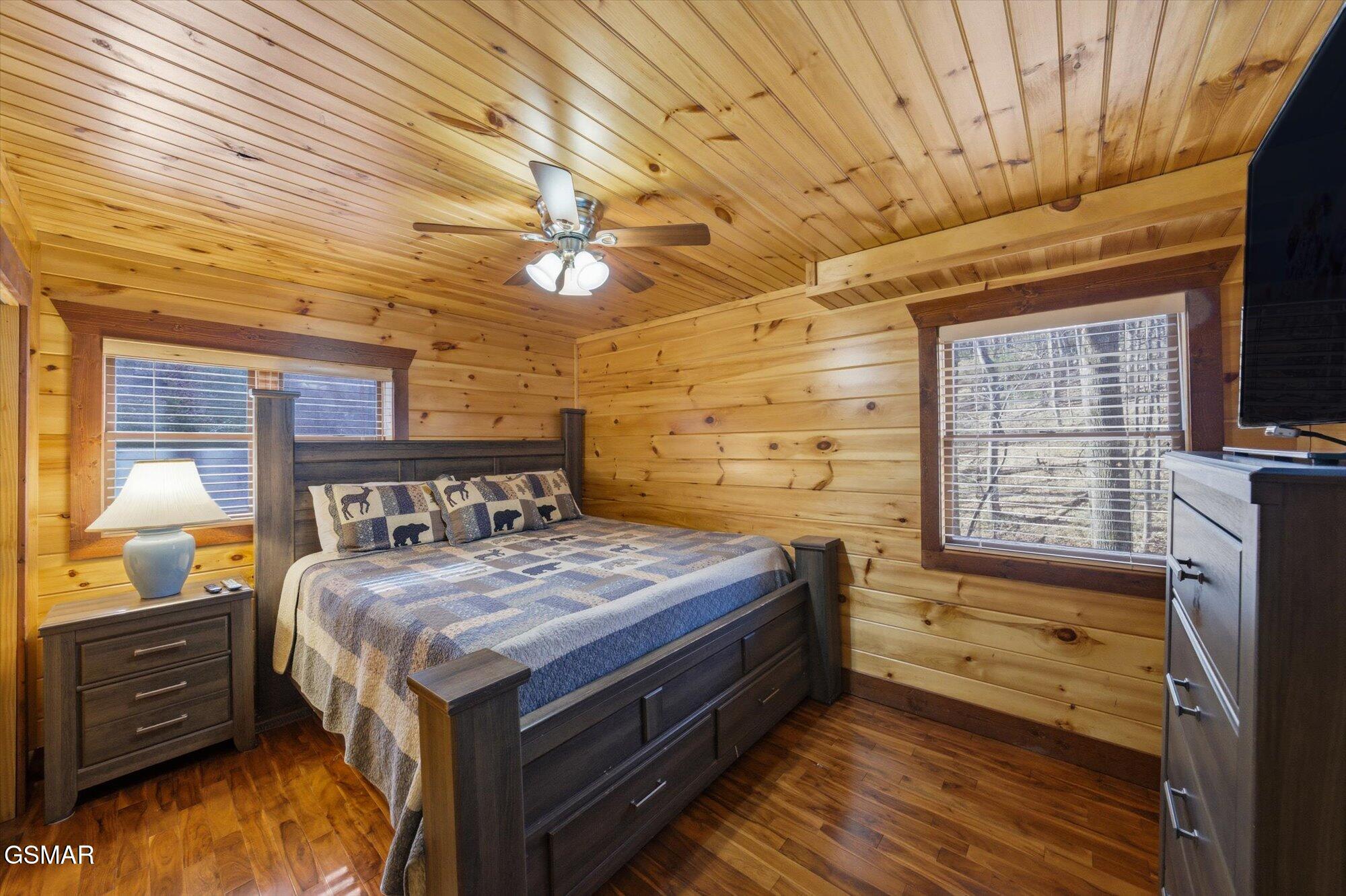 1329 N Baden Drive Gatlinburg TN 37738