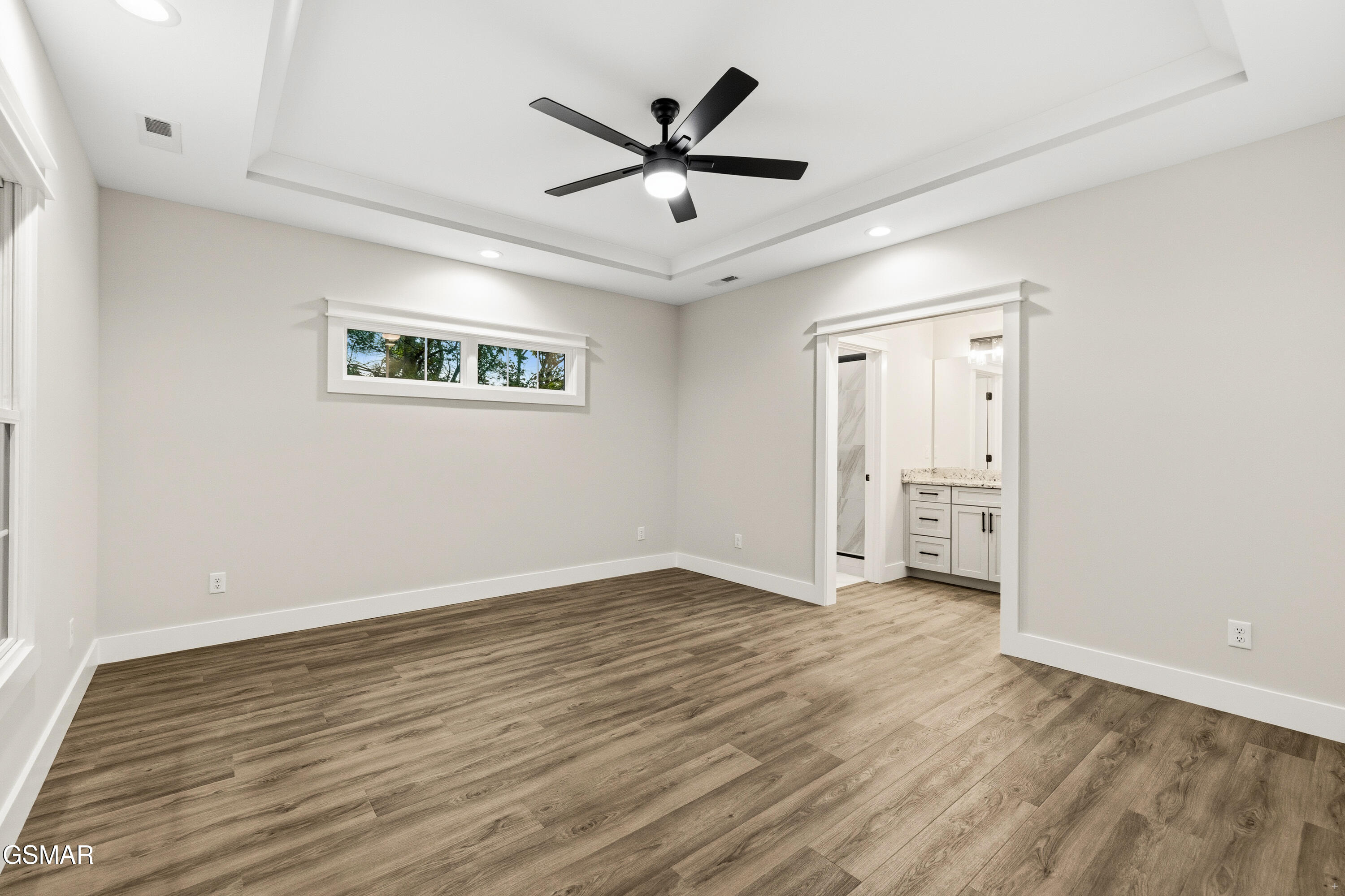 906 Fine Glen Drive Sevierville TN 37862