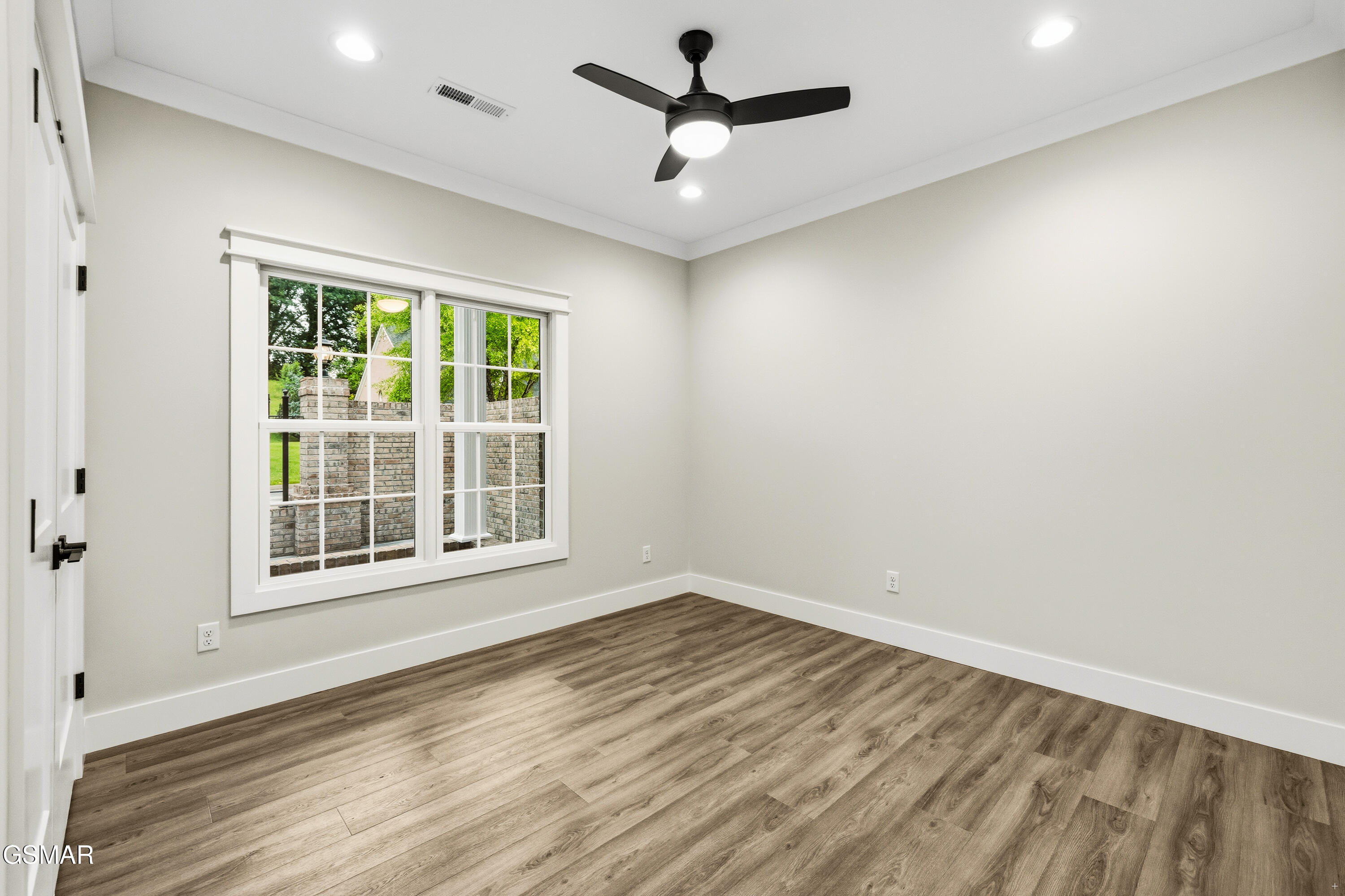 906 Fine Glen Drive Sevierville TN 37862