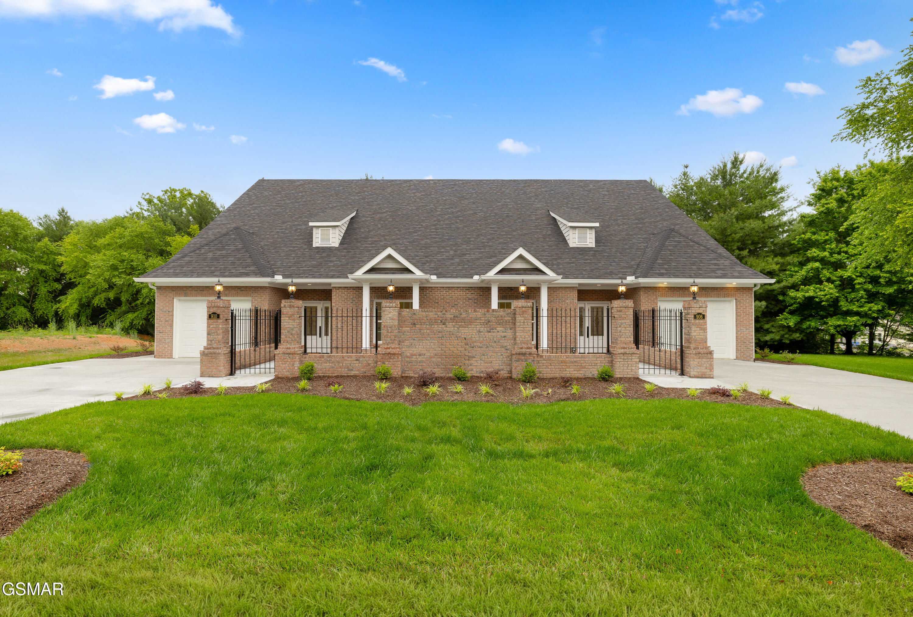 906 Fine Glen Drive Sevierville TN 37862