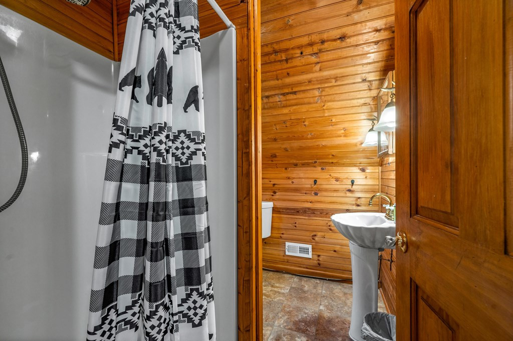 116 Mountain Retreat Road Townsend TN 37882