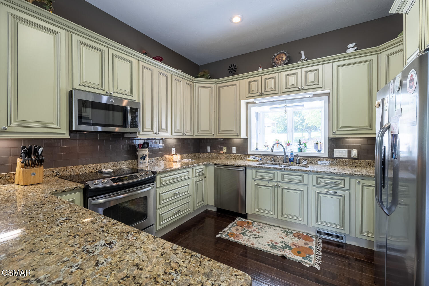 20 Brixton Lane Crossville TN 38555