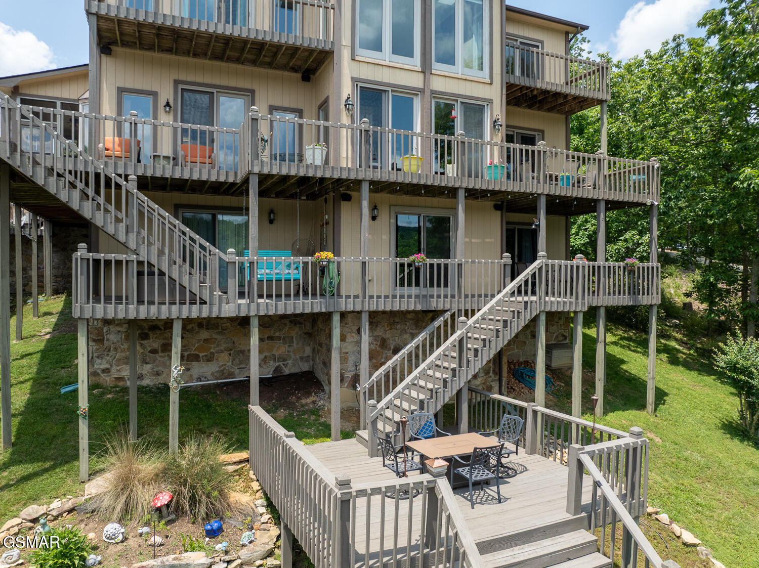 20 Brixton Lane Crossville TN 38555