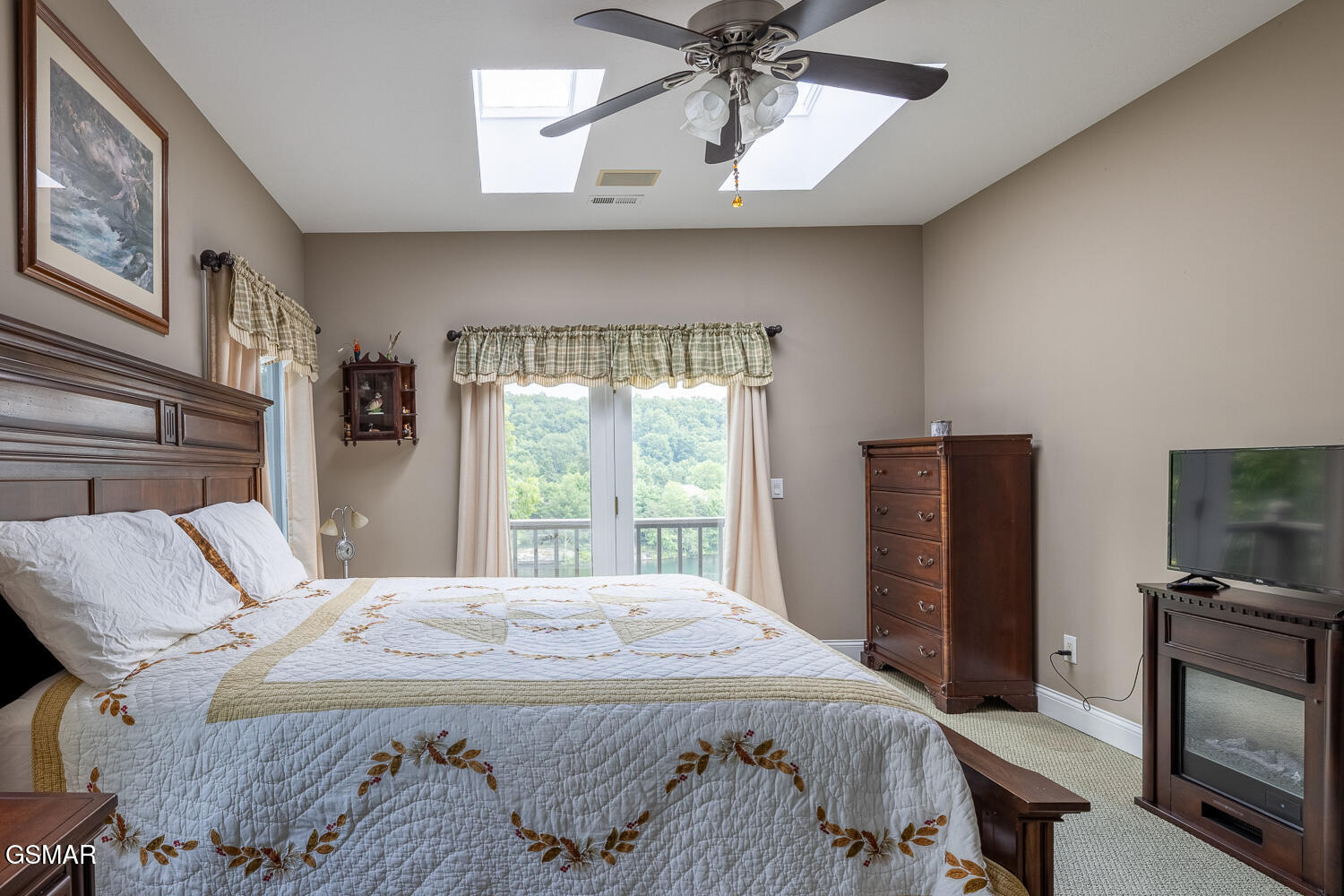 20 Brixton Lane Crossville TN 38555