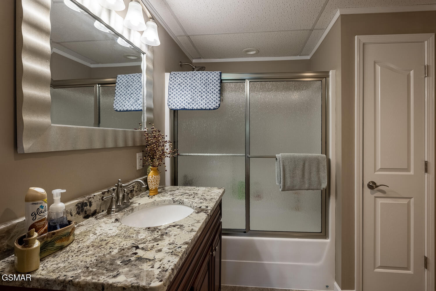 20 Brixton Lane Crossville TN 38555