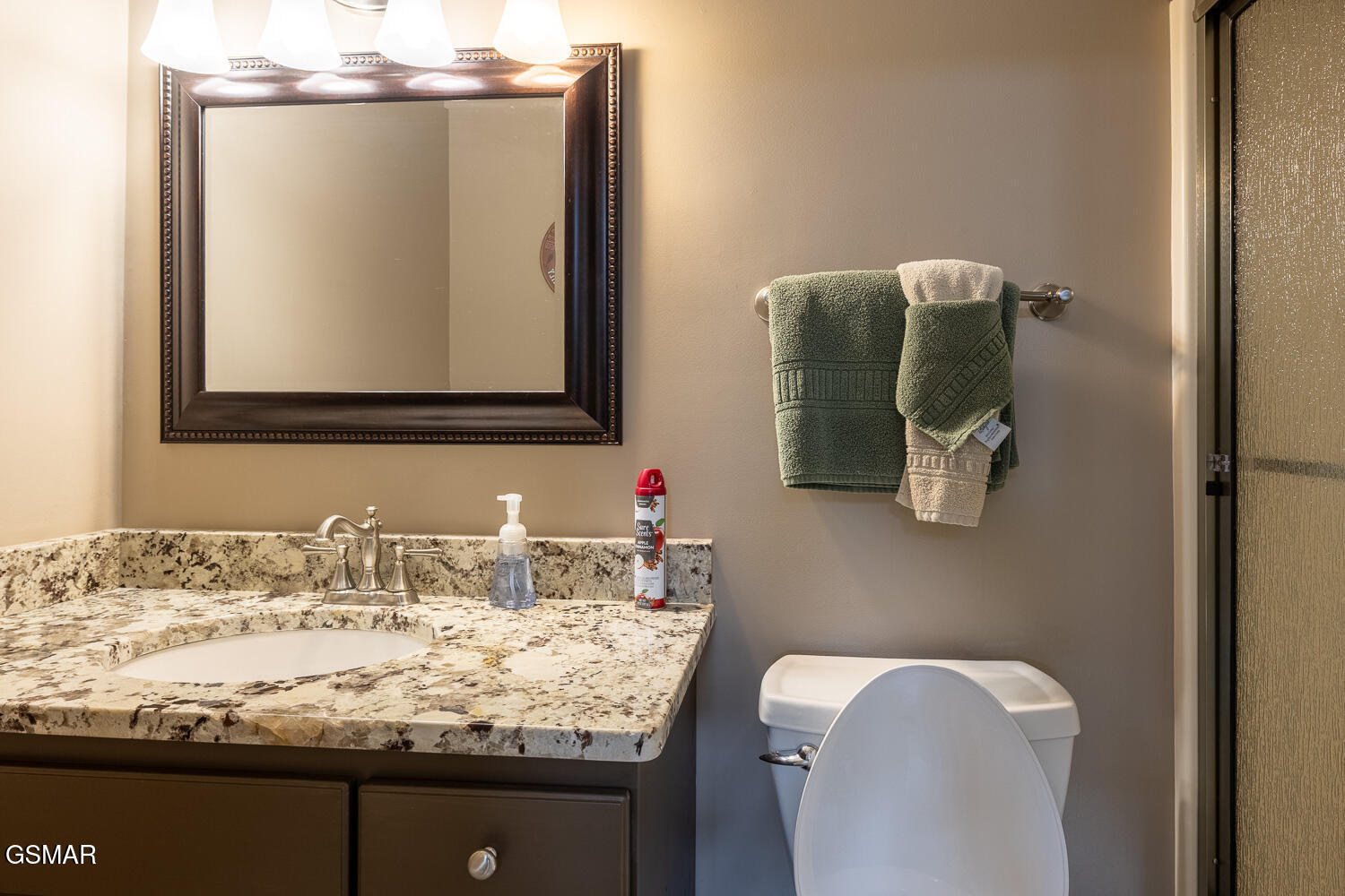 20 Brixton Lane Crossville TN 38555