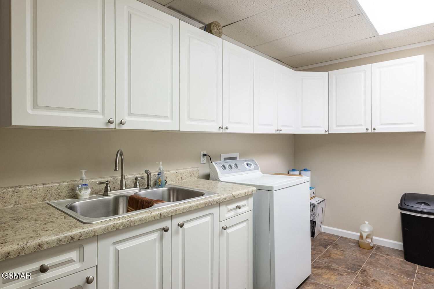 20 Brixton Lane Crossville TN 38555