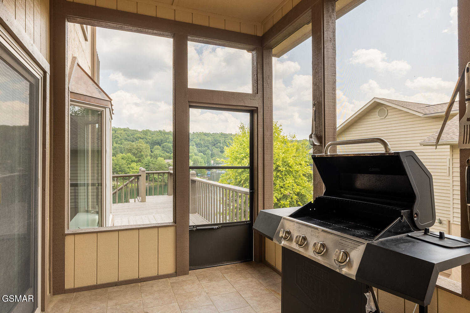 20 Brixton Lane Crossville TN 38555