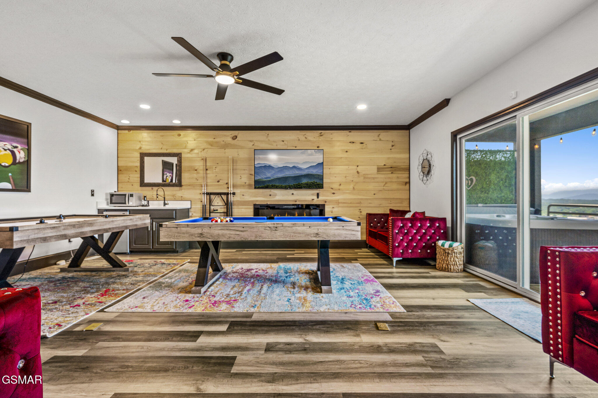 450 Maggie Mack Lane Sevierville TN 37862