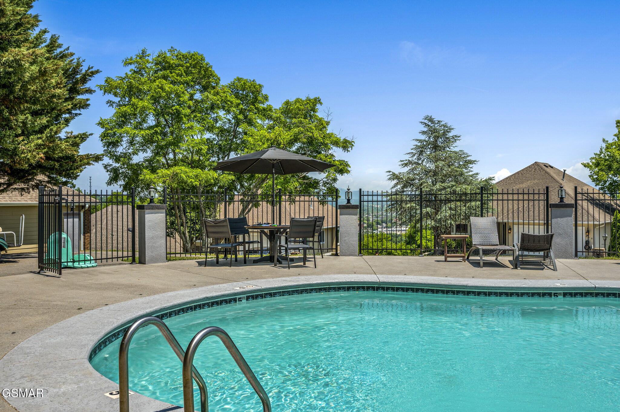 450 Maggie Mack Lane Sevierville TN 37862