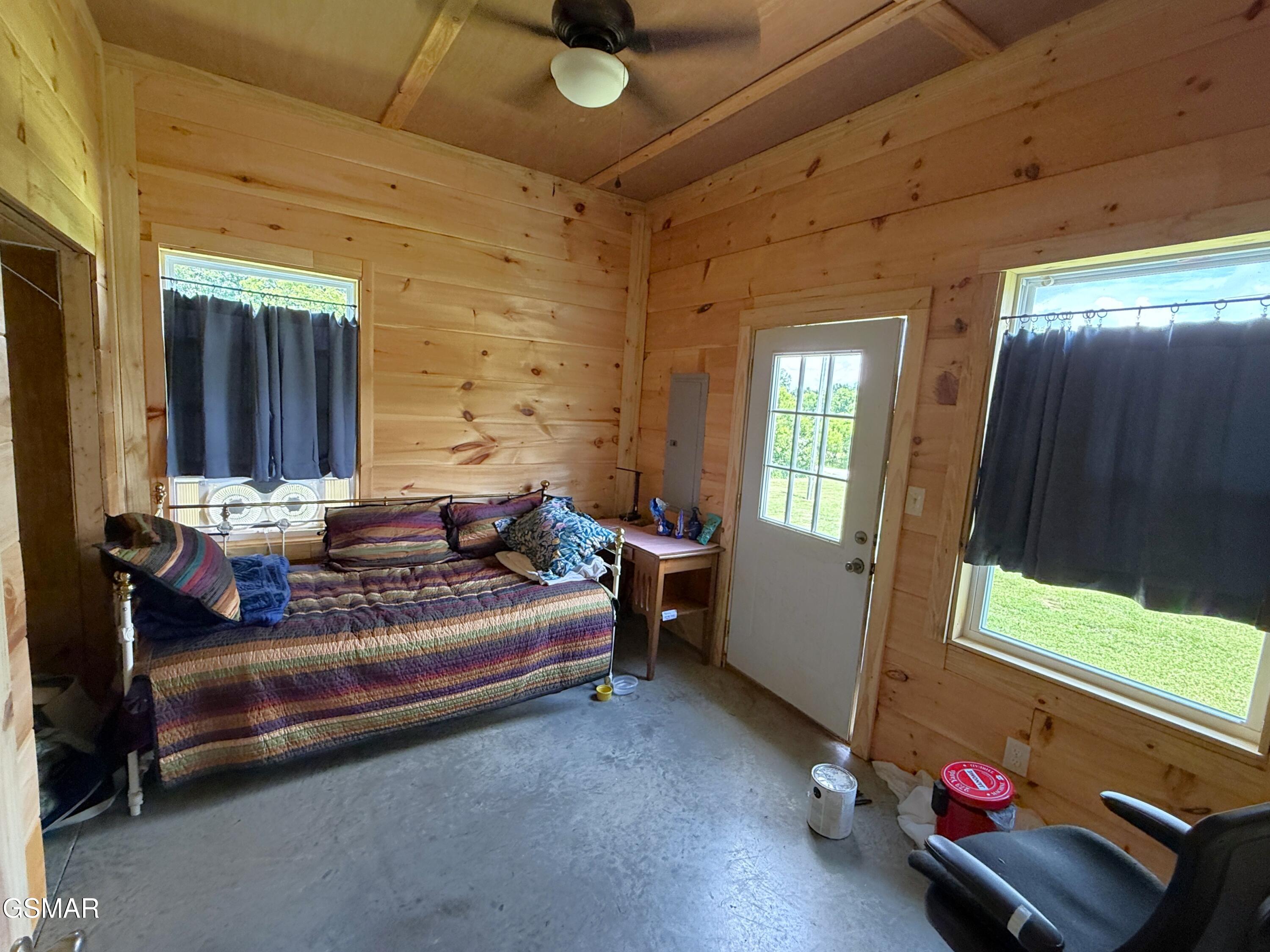 1910 Seaton Road Greeneville TN 37743