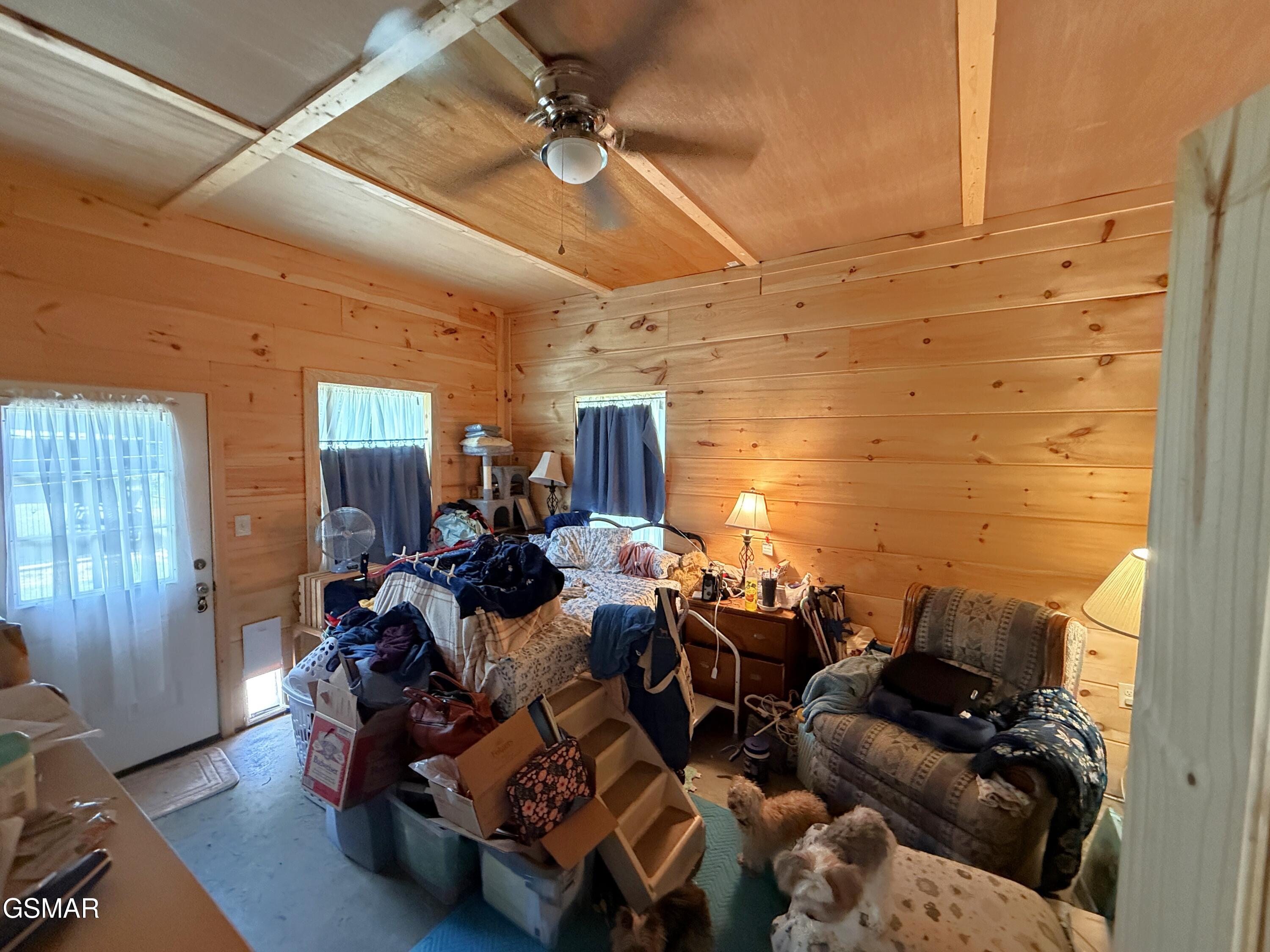 1910 Seaton Road Greeneville TN 37743