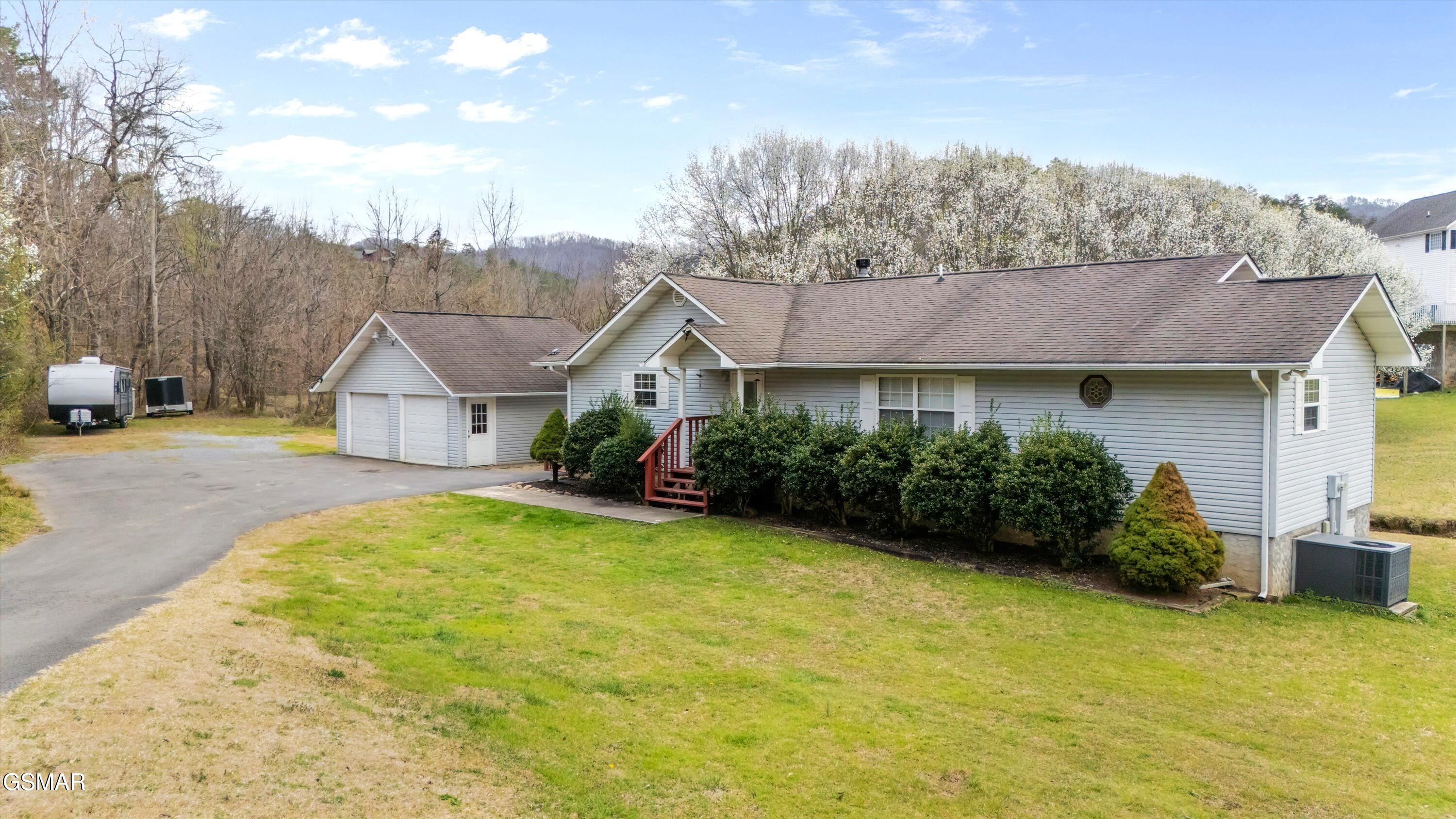 2802 Seth Road Pigeon Forge TN 37863