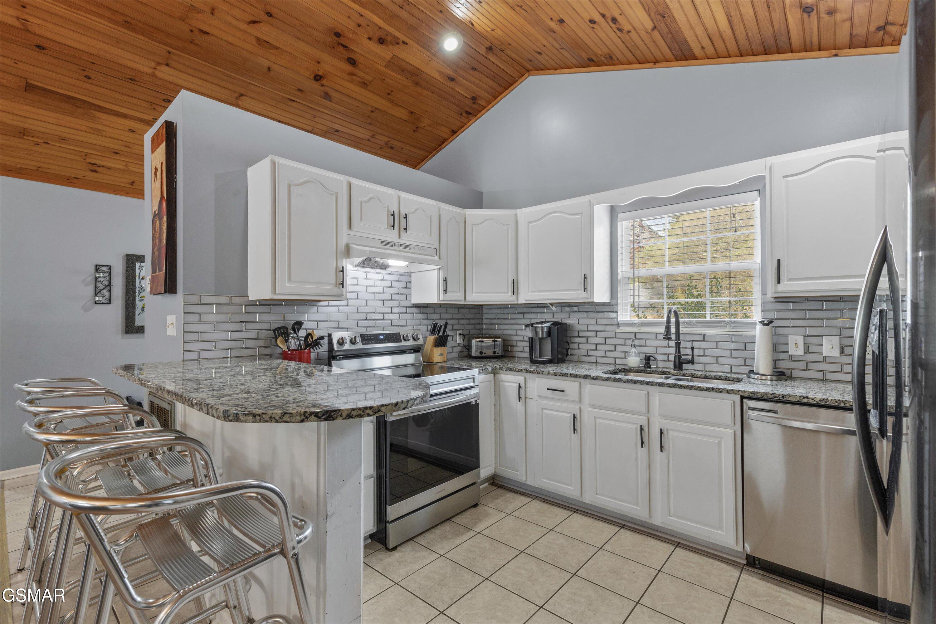 2802 Seth Road Pigeon Forge TN 37863
