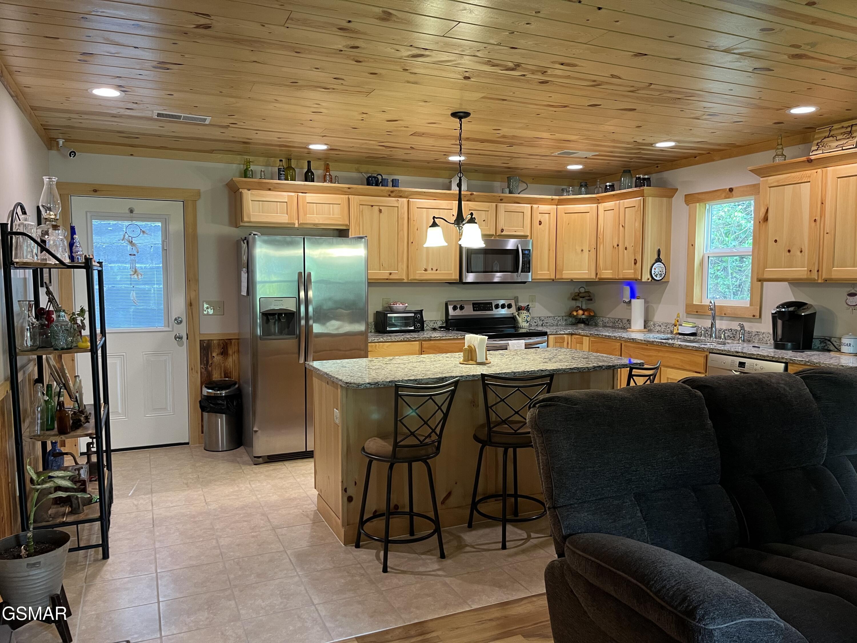 1714 Laurel Lane Sevierville TN 37876