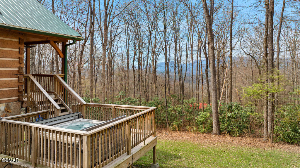 3393 Grand Country Drive Cosby TN 37722