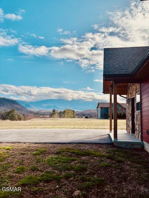 3863 Holders Grove Road Cosby TN 37722