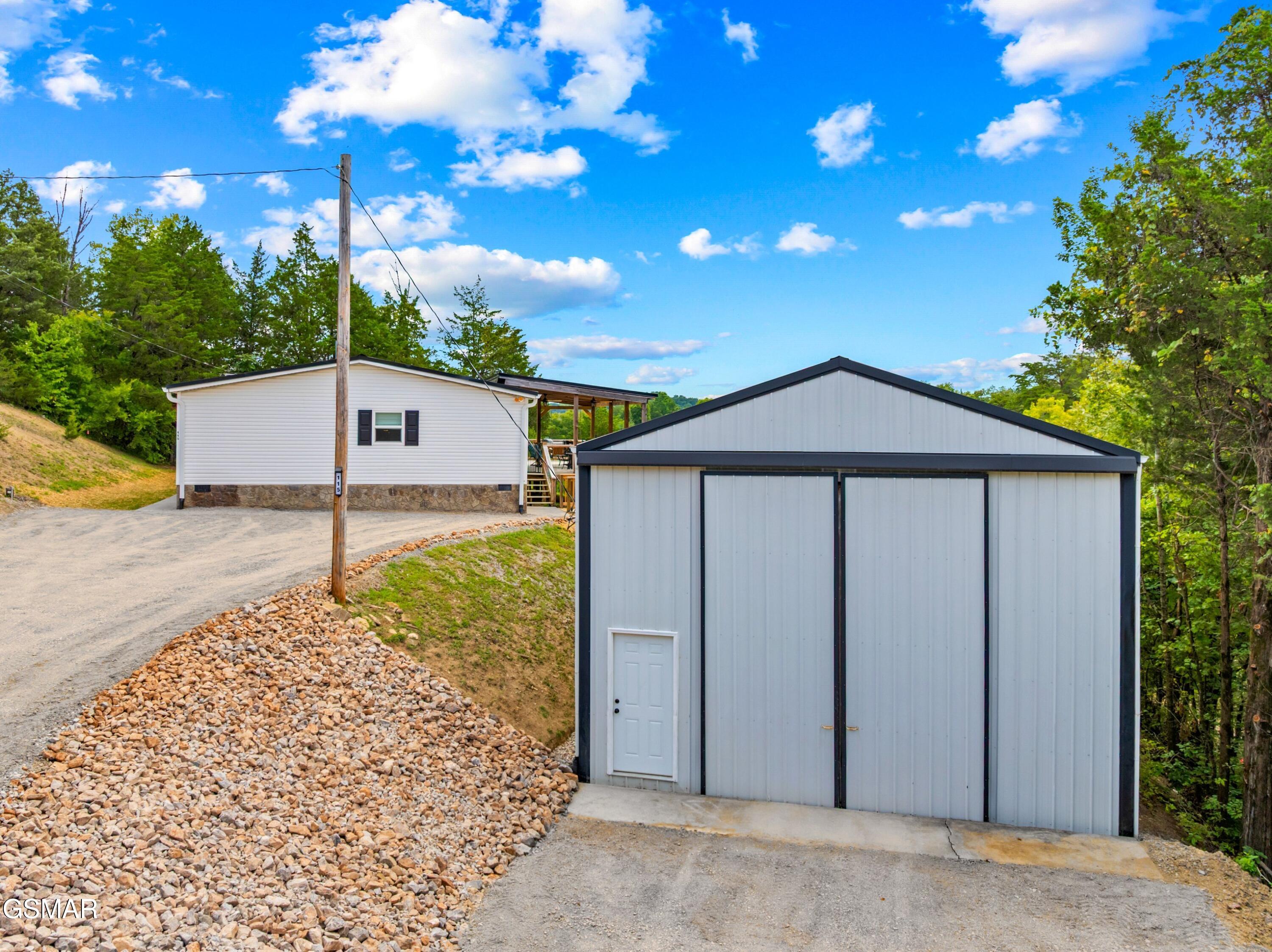 115 Granny Davis Way Dandridge TN 37725