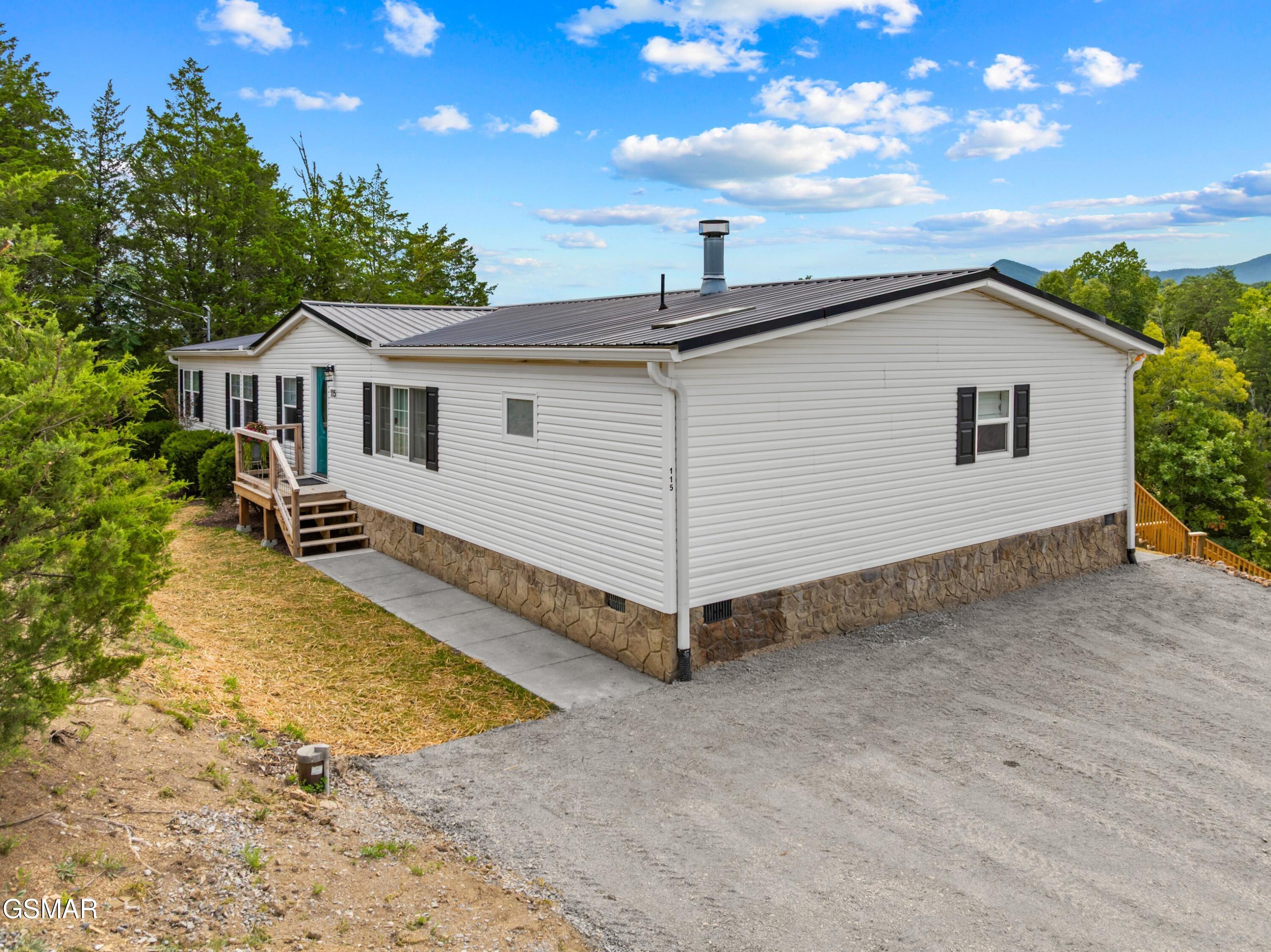 115 Granny Davis Way Dandridge TN 37725