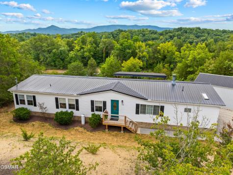 115 Granny Davis Way Dandridge TN 37725