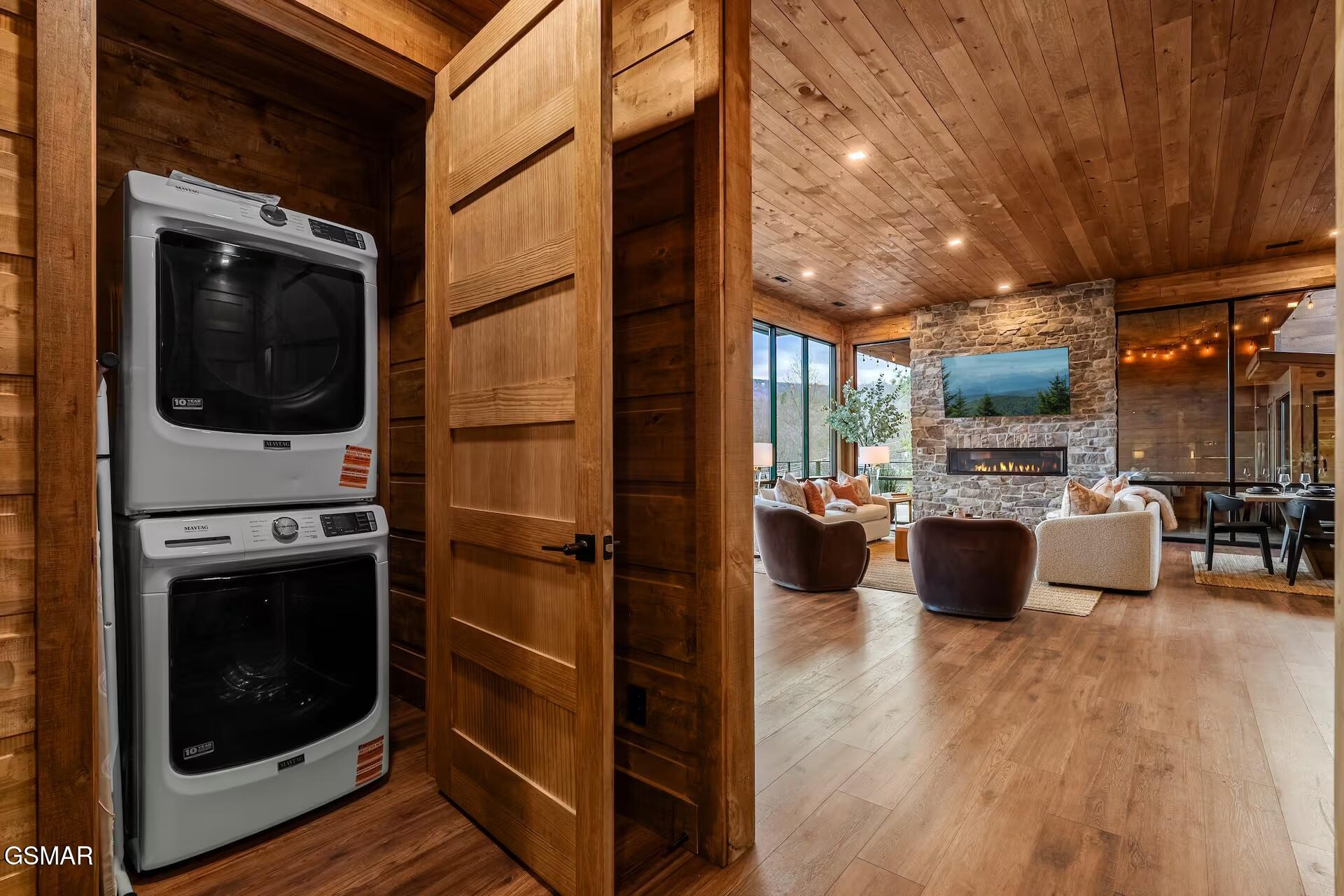1030 Wiley Oakley Drive Gatlinburg TN 37738