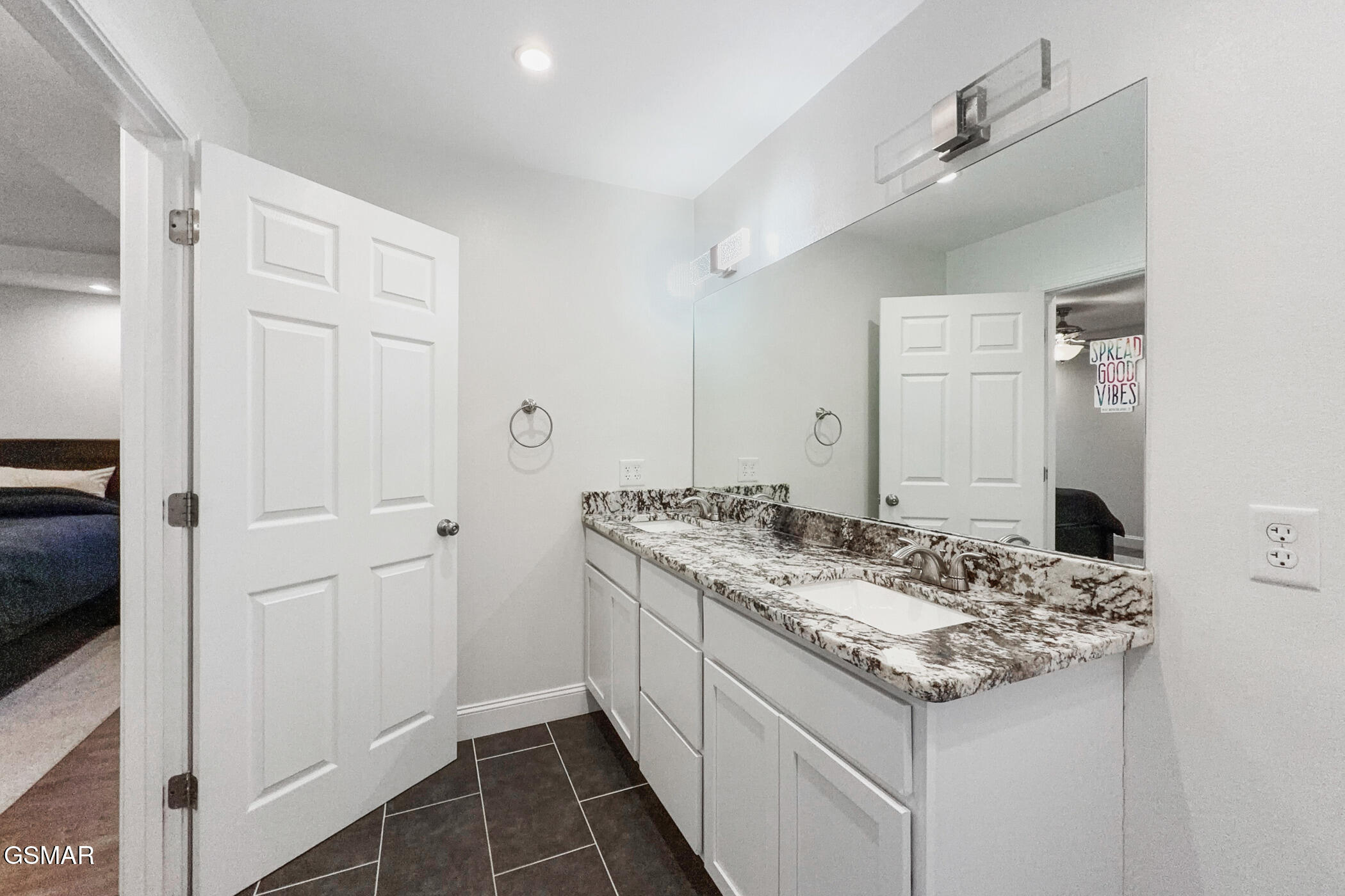 2122 Zion Drive Sevierville TN 37862