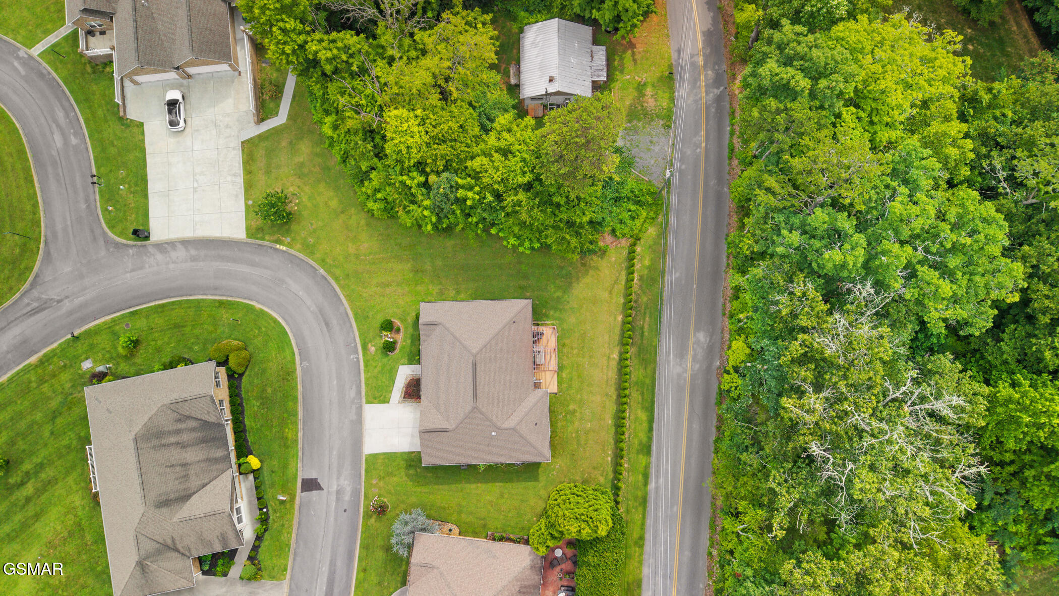 2122 Zion Drive Sevierville TN 37862