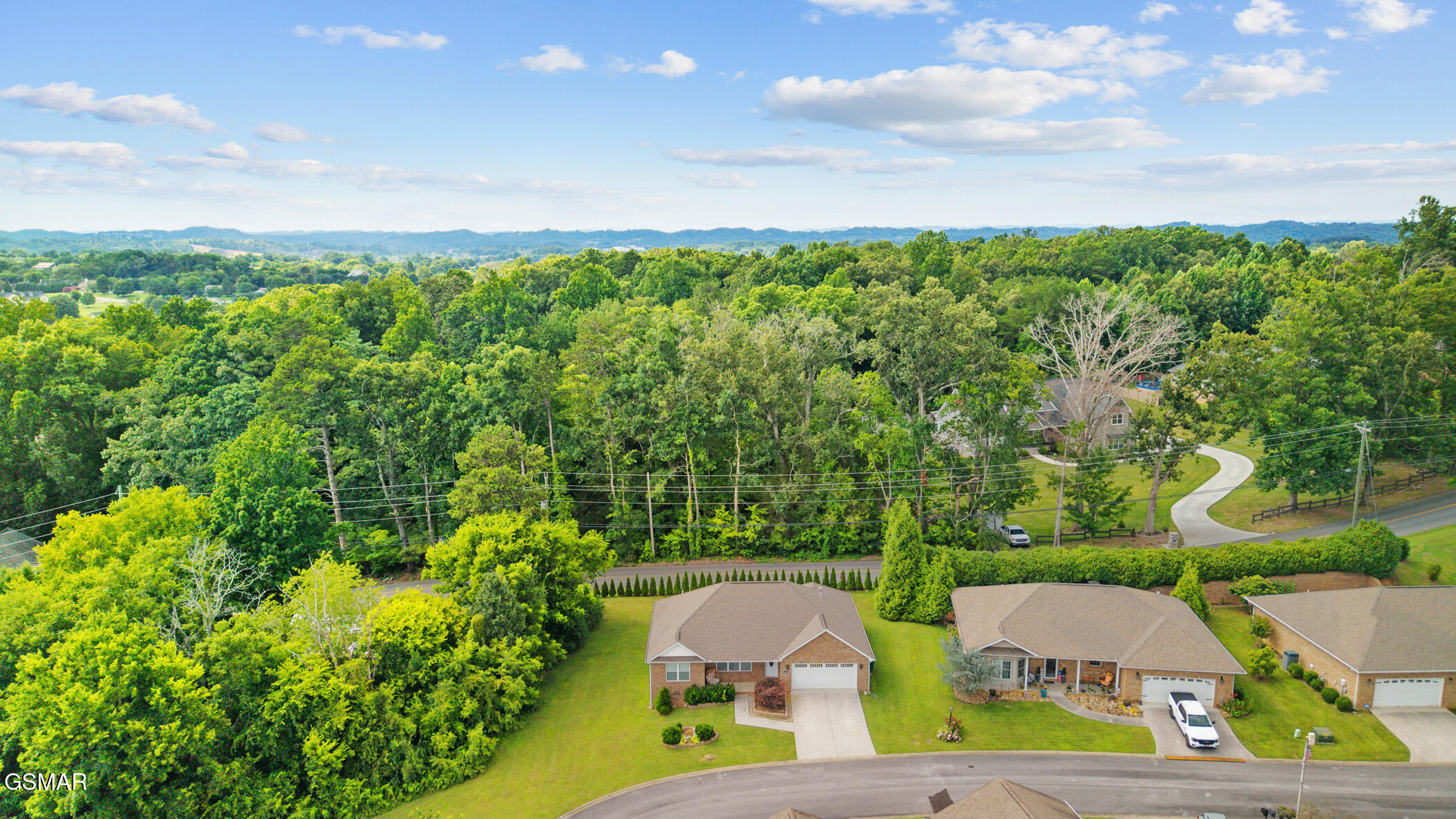 2122 Zion Drive Sevierville TN 37862