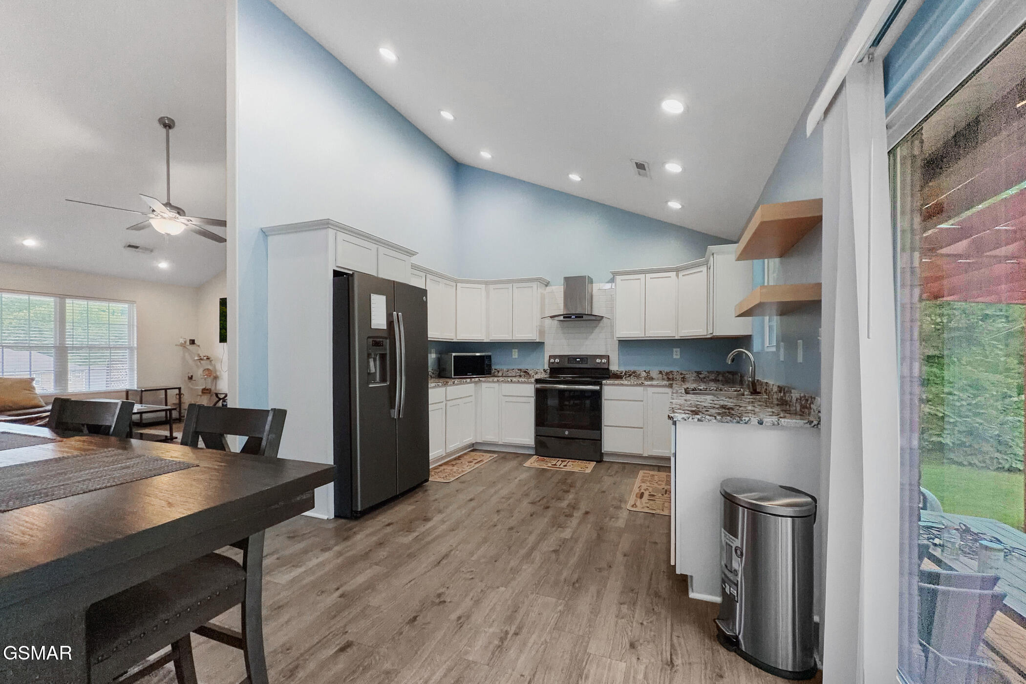 2122 Zion Drive Sevierville TN 37862