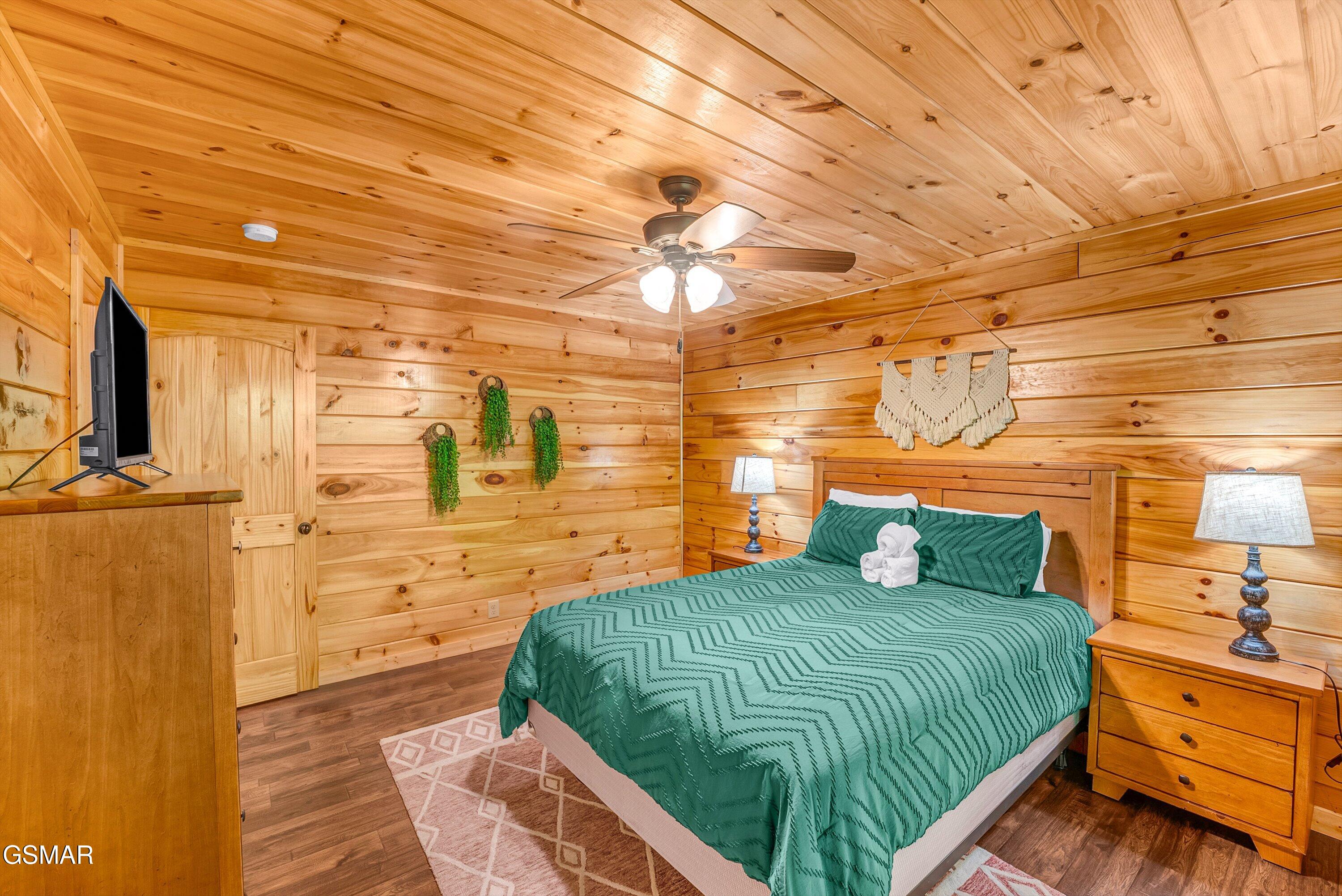 2316 Wingspan Drive Sevierville TN 37876