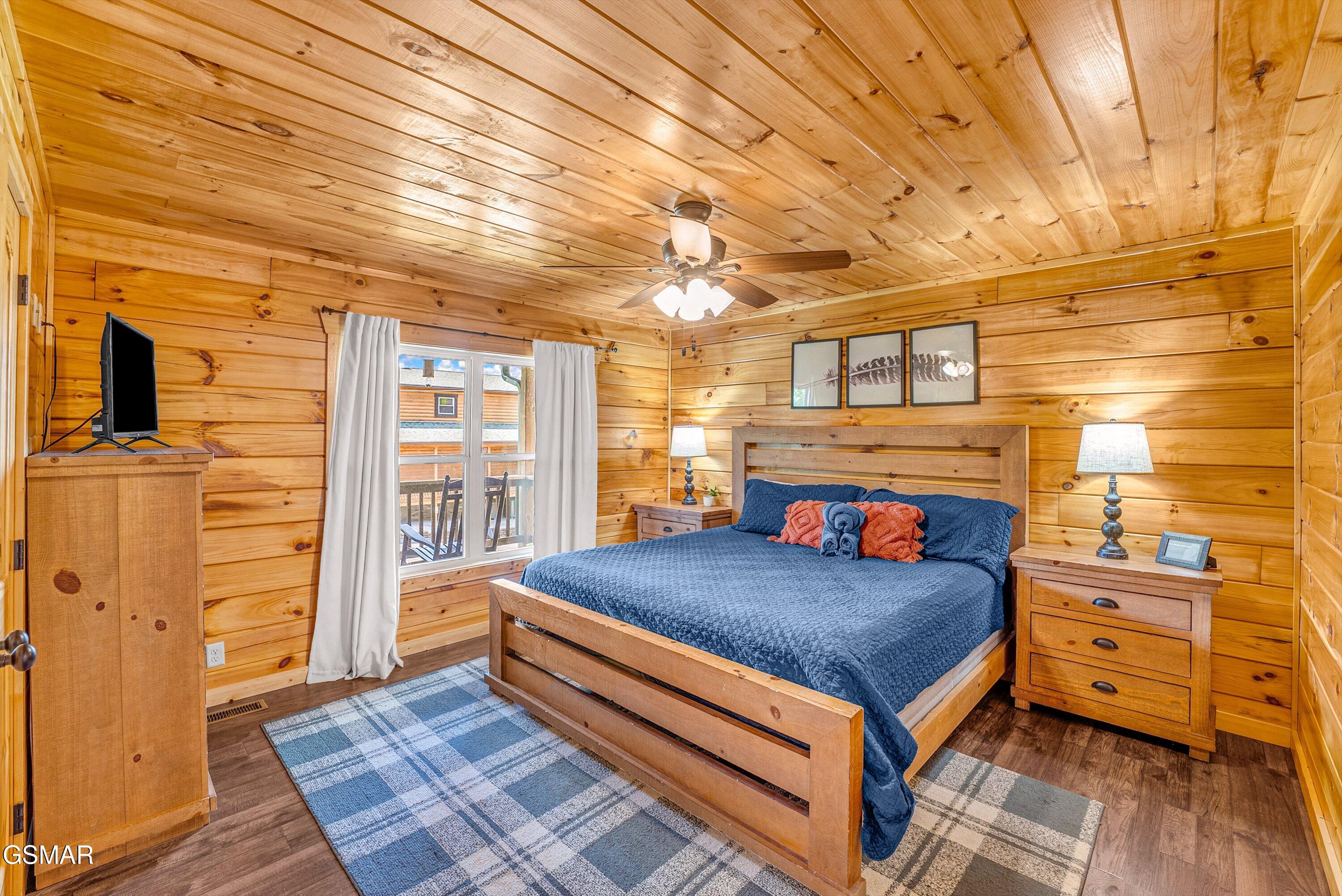 2316 Wingspan Drive Sevierville TN 37876