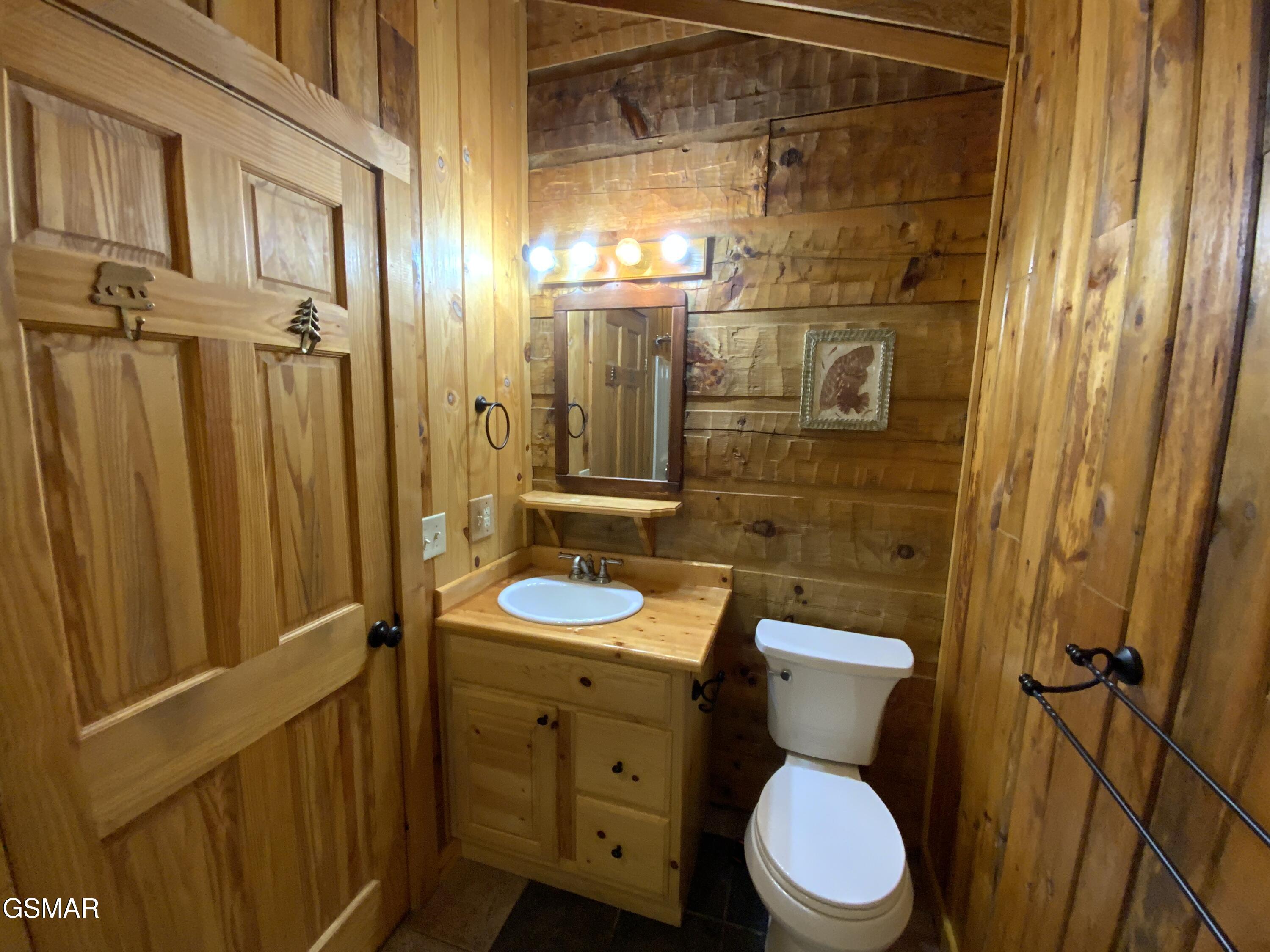 2034 Bales Way Sevierville TN 37876