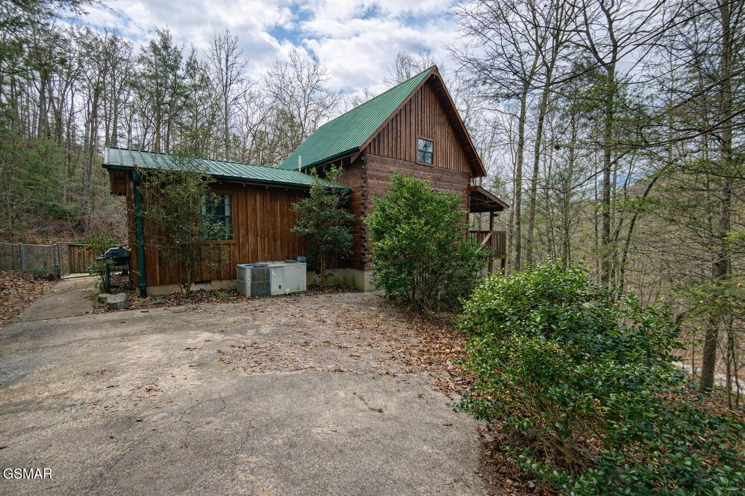 2034 Bales Way Sevierville TN 37876
