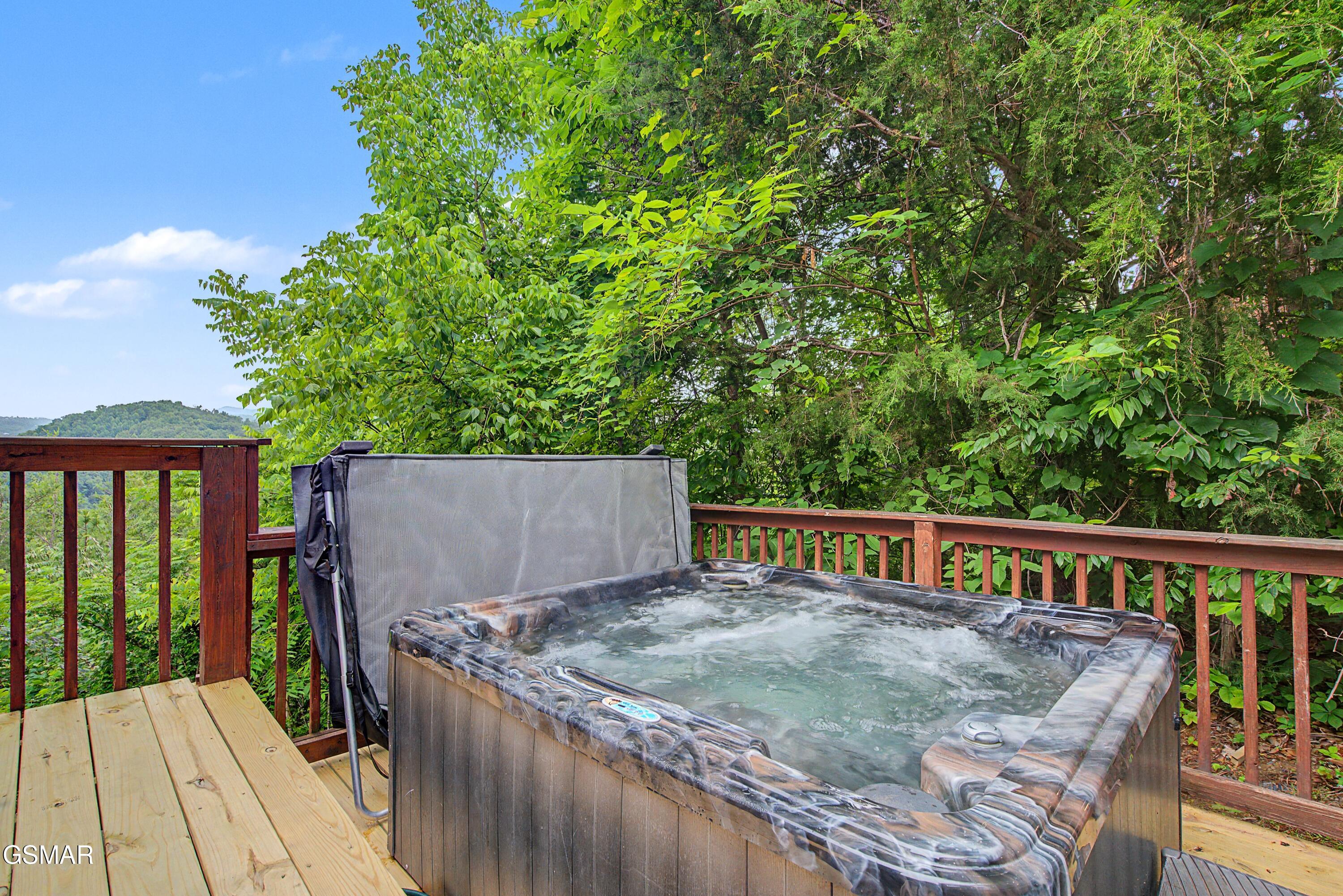 1782 Red Bone Way Sevierville TN 37876