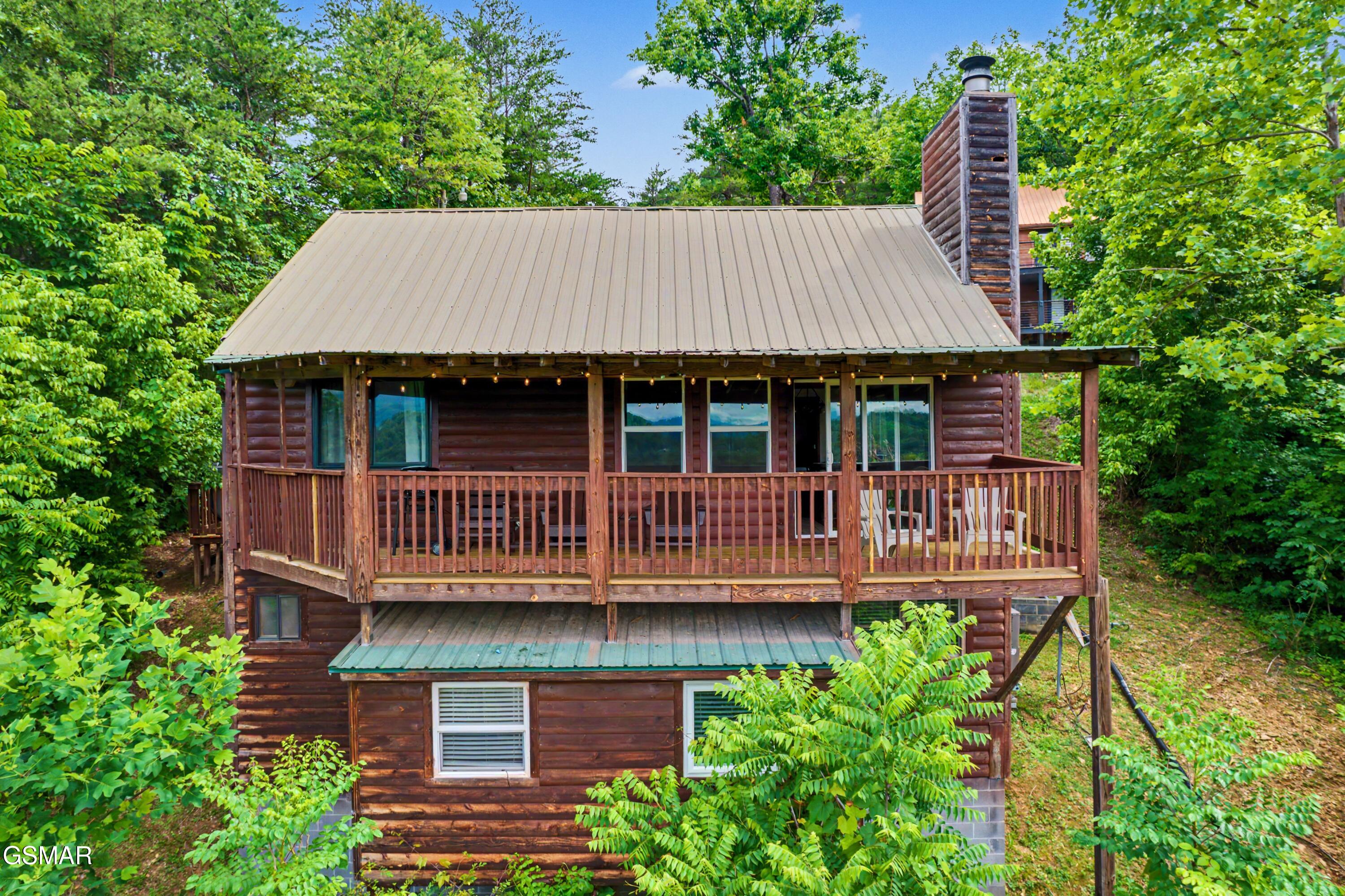 1782 Red Bone Way Sevierville TN 37876