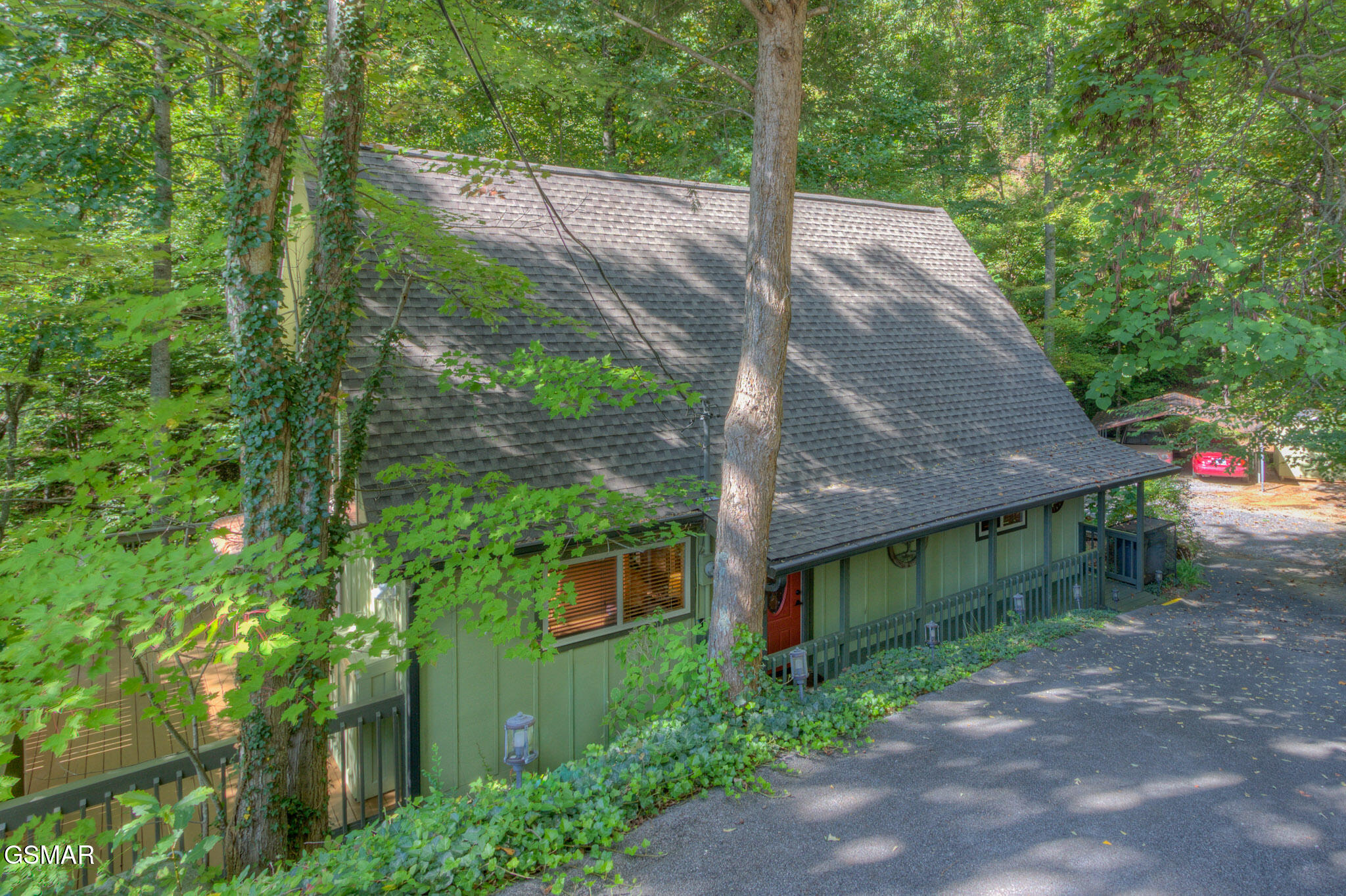1051 Wiley Oakley Drive Gatlinburg TN 37738