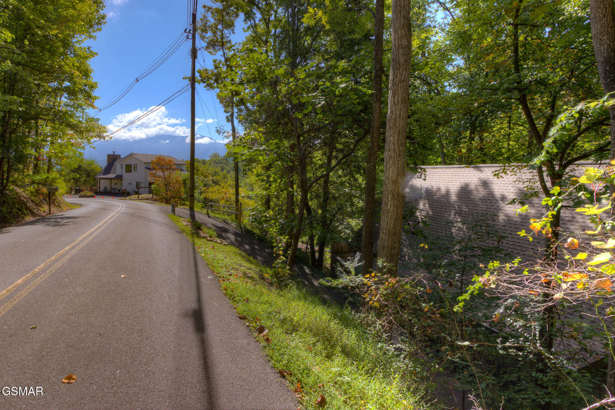 1051 Wiley Oakley Drive Gatlinburg TN 37738