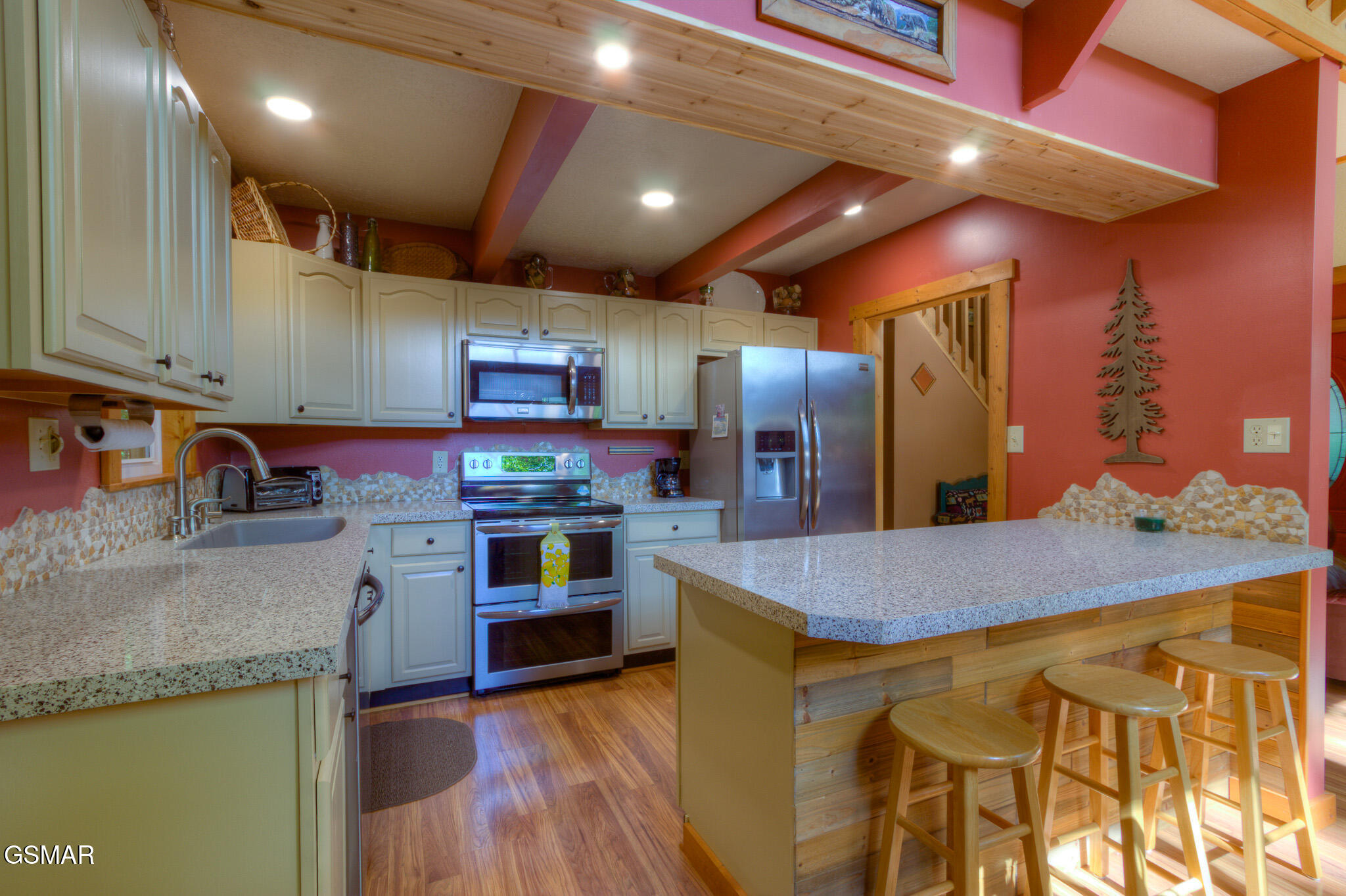 1051 Wiley Oakley Drive Gatlinburg TN 37738