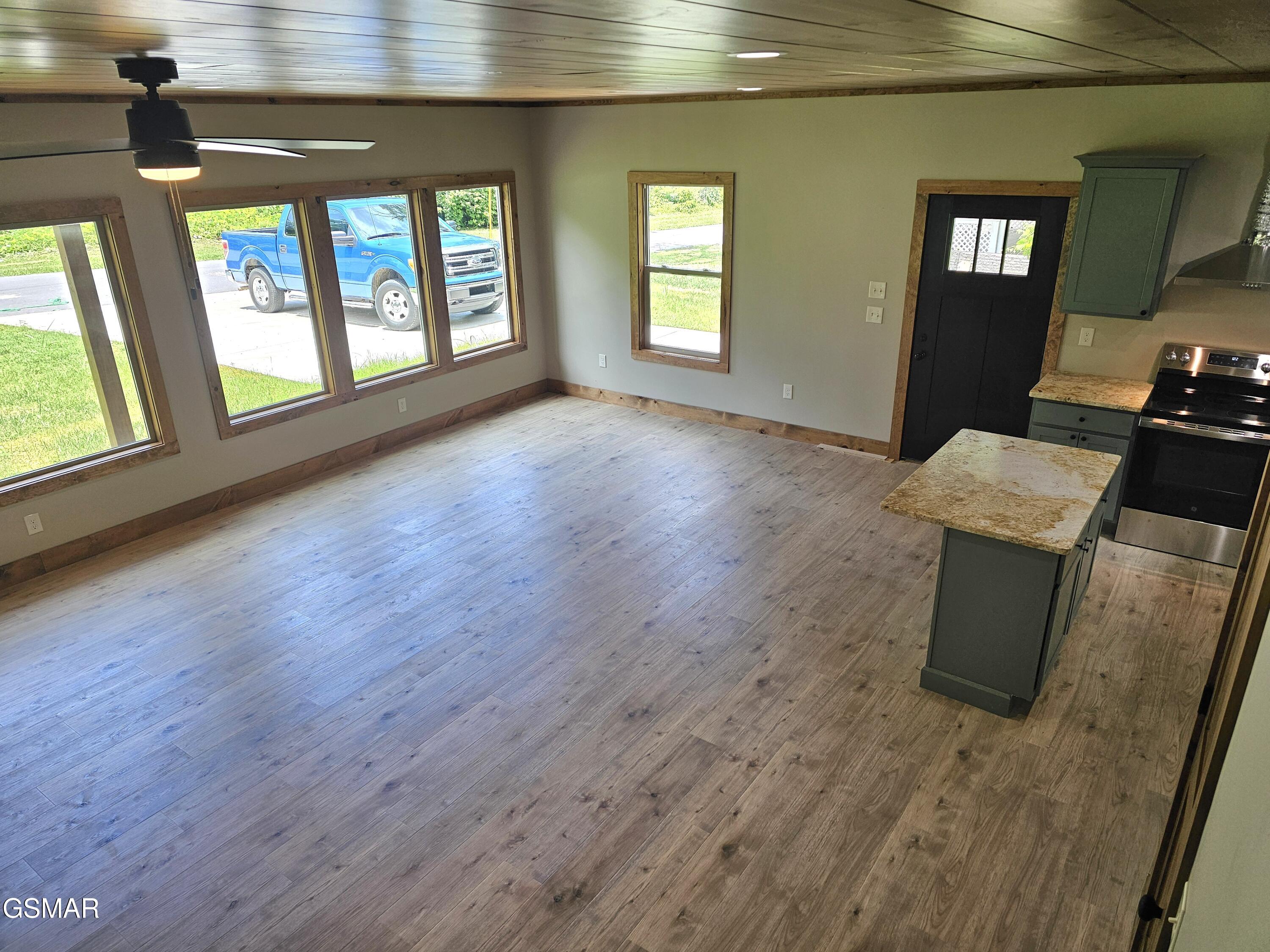 2613 Highland Park Drive Pigeon Forge TN 37863