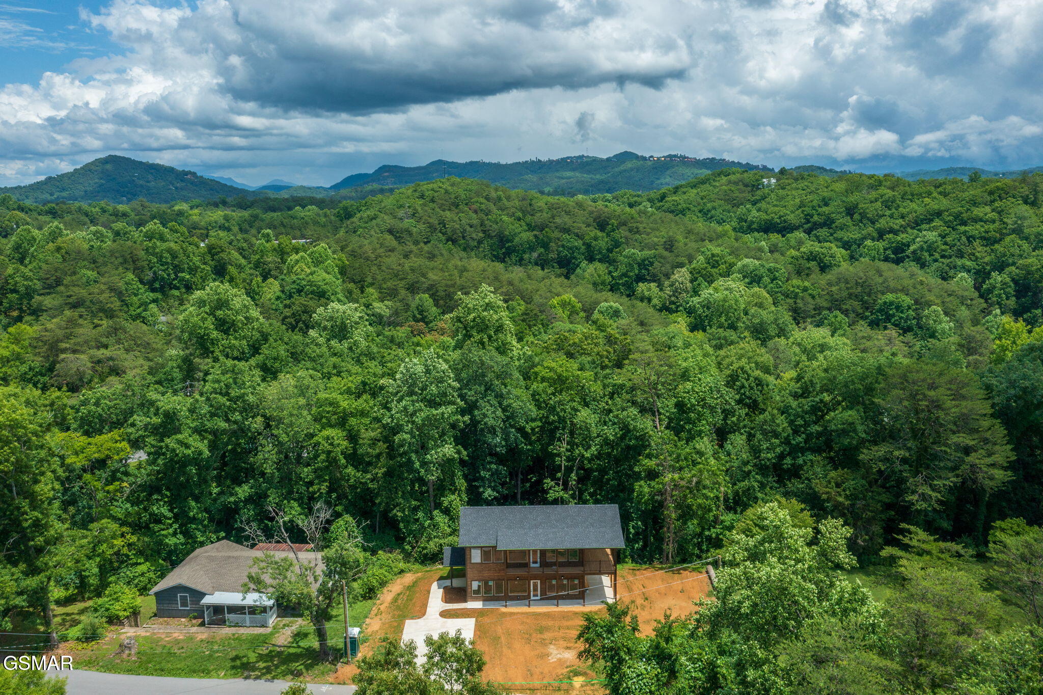 2613 Highland Park Drive Pigeon Forge TN 37863