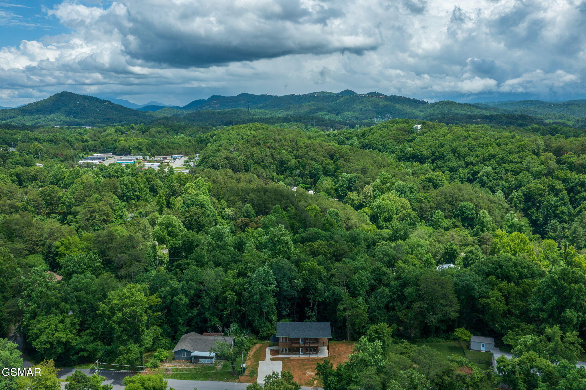 2613 Highland Park Drive Pigeon Forge TN 37863
