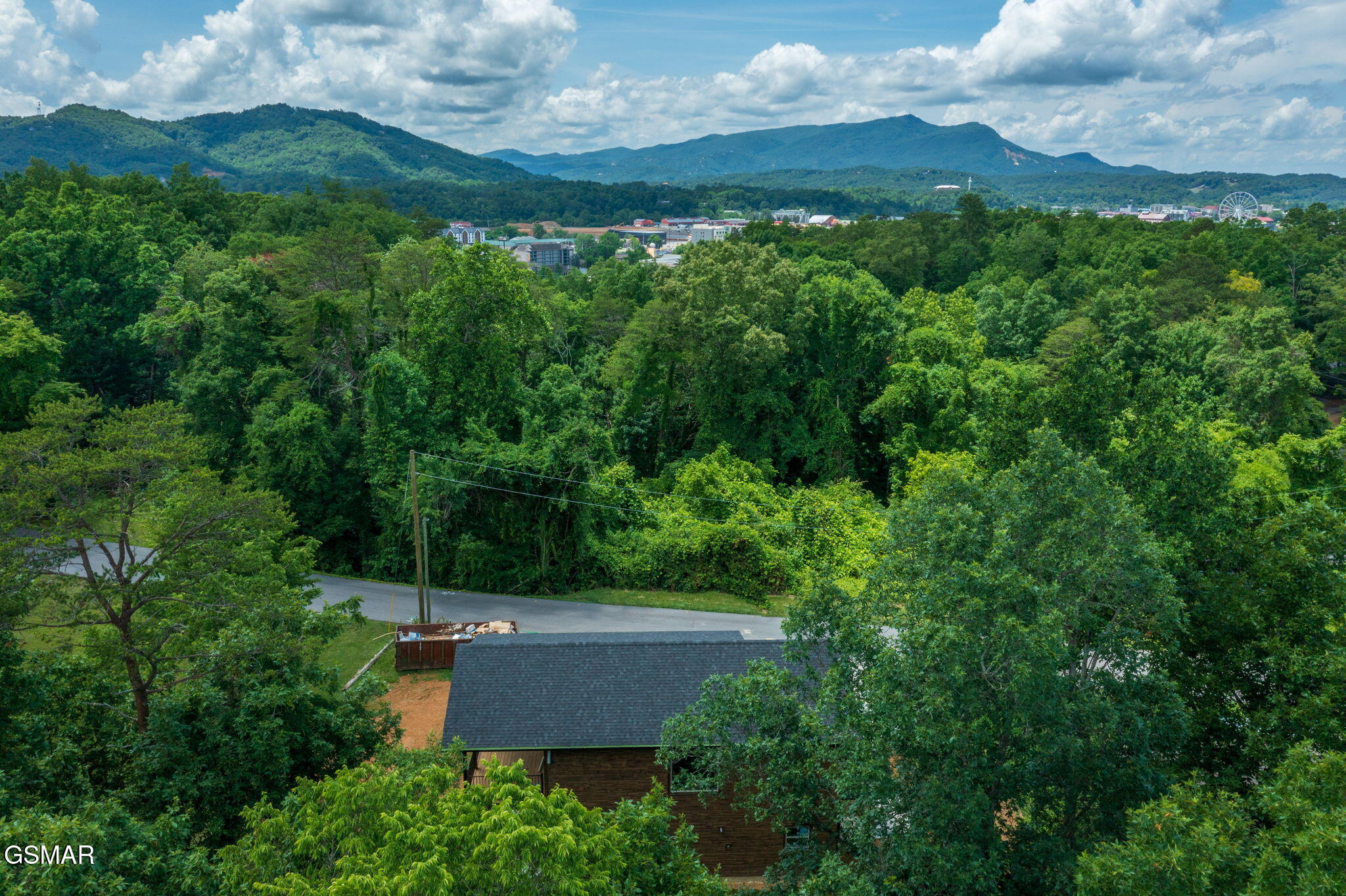2613 Highland Park Drive Pigeon Forge TN 37863