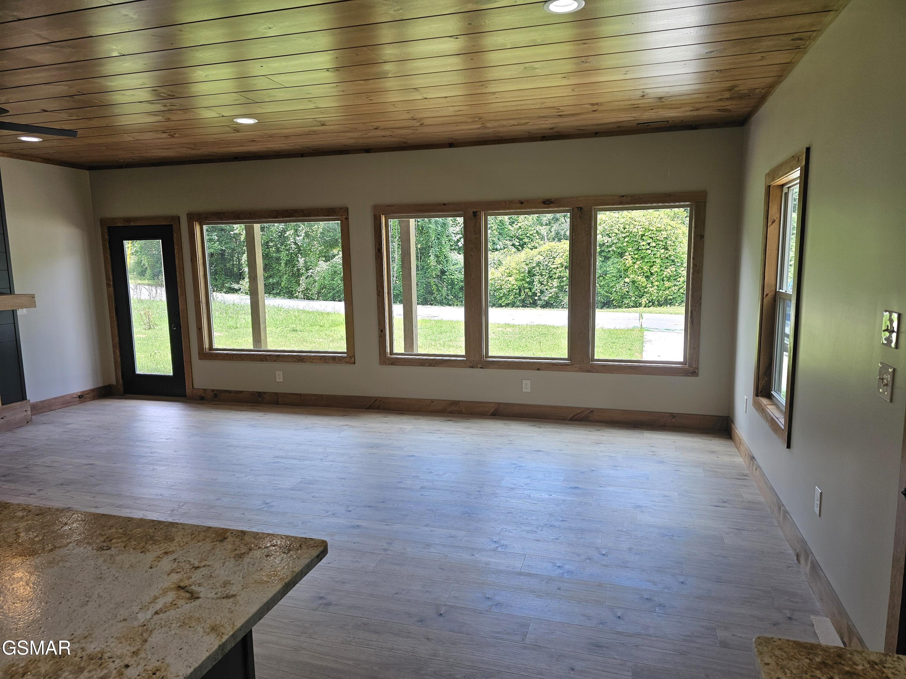 2613 Highland Park Drive Pigeon Forge TN 37863