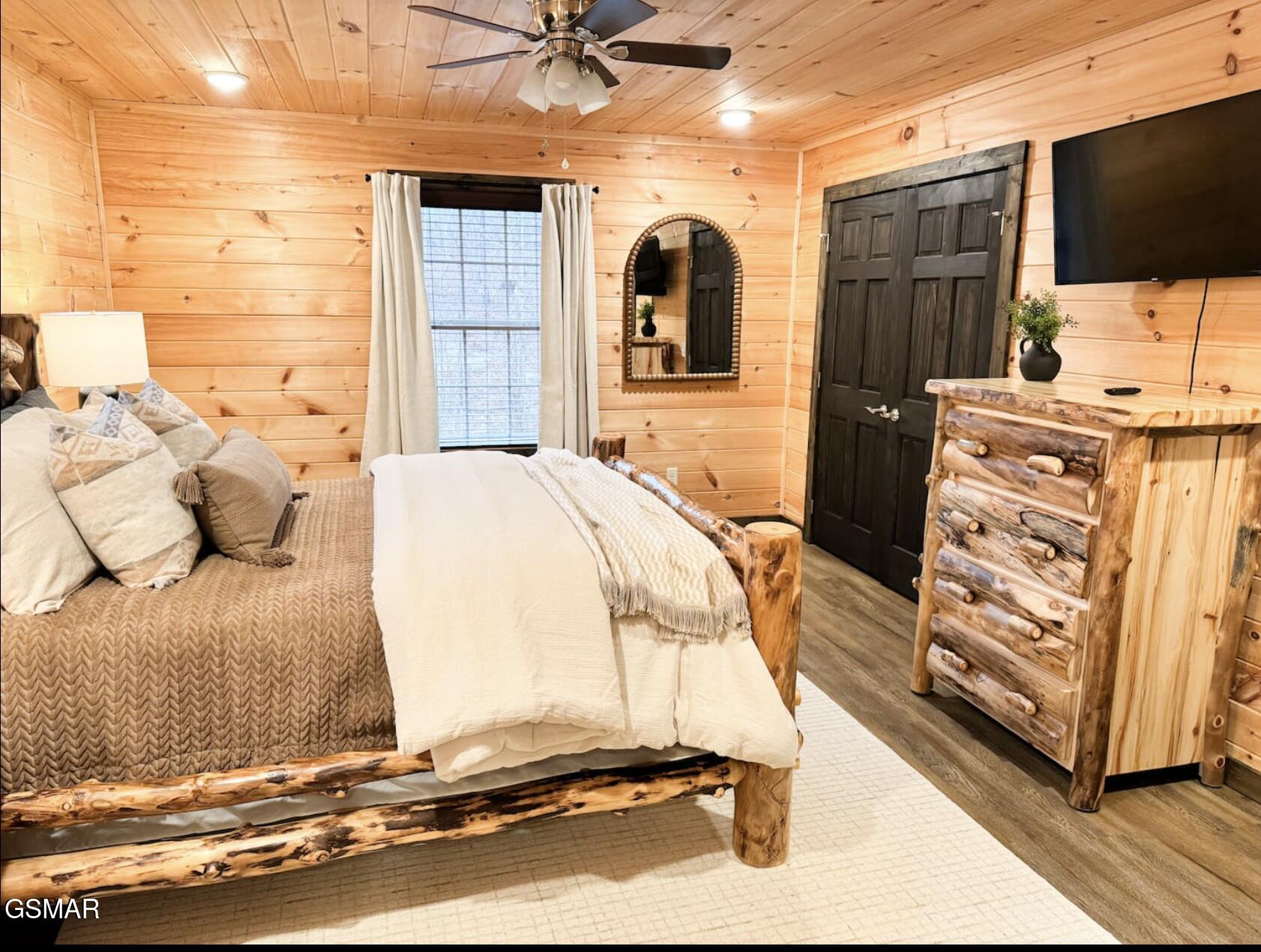 2117 Bluff Ridge Road Sevierville TN 37876